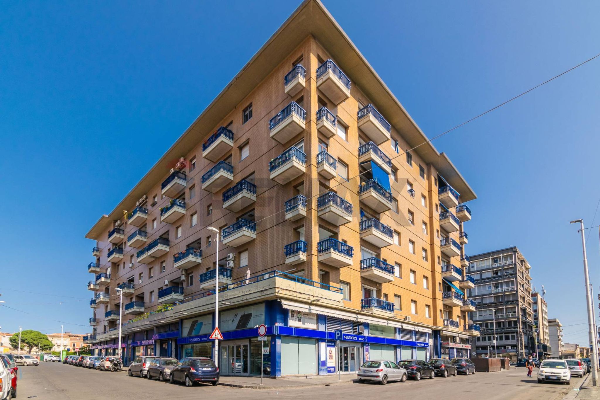 Edificio all'aperto