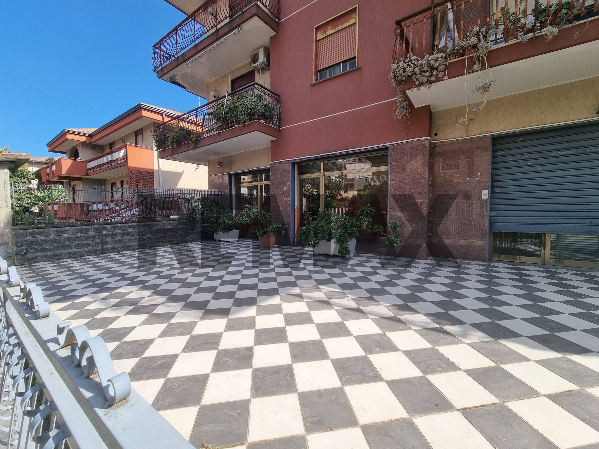 Edificio all'aperto