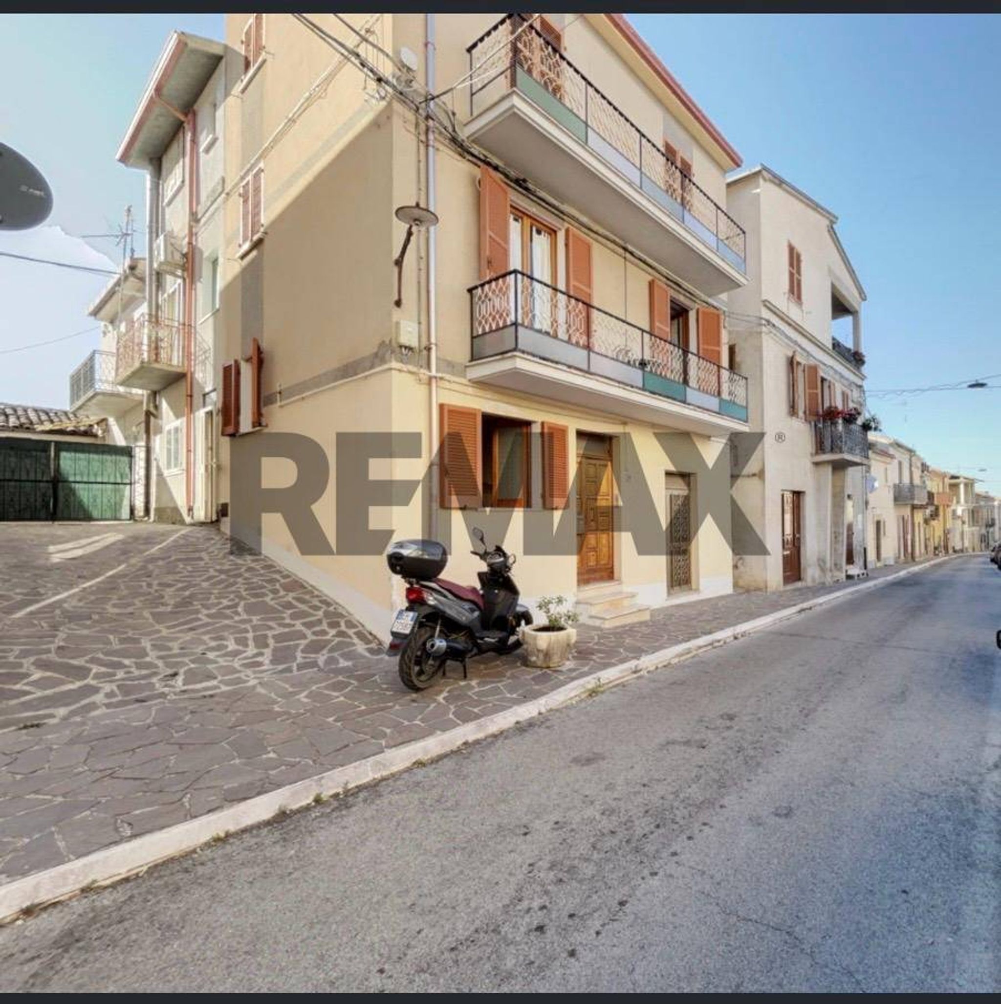 Edificio all'aperto