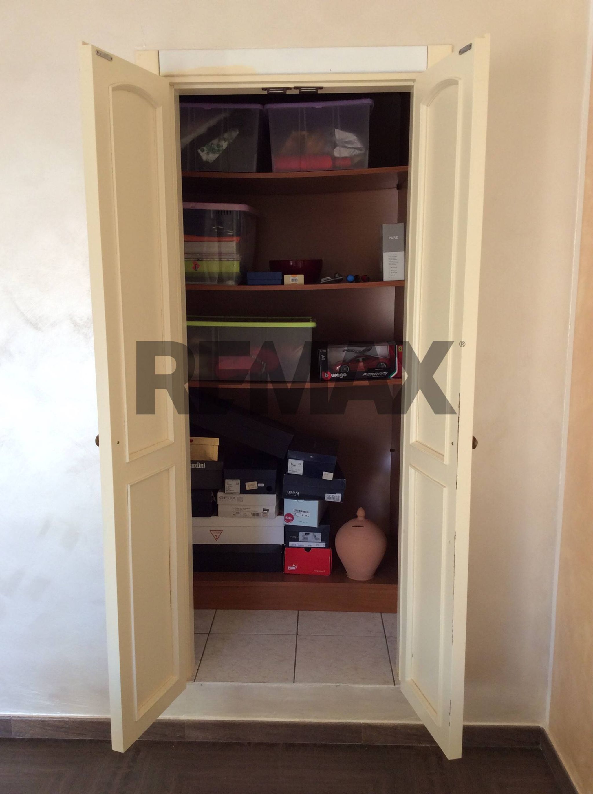 Dispensa di stoccaggio