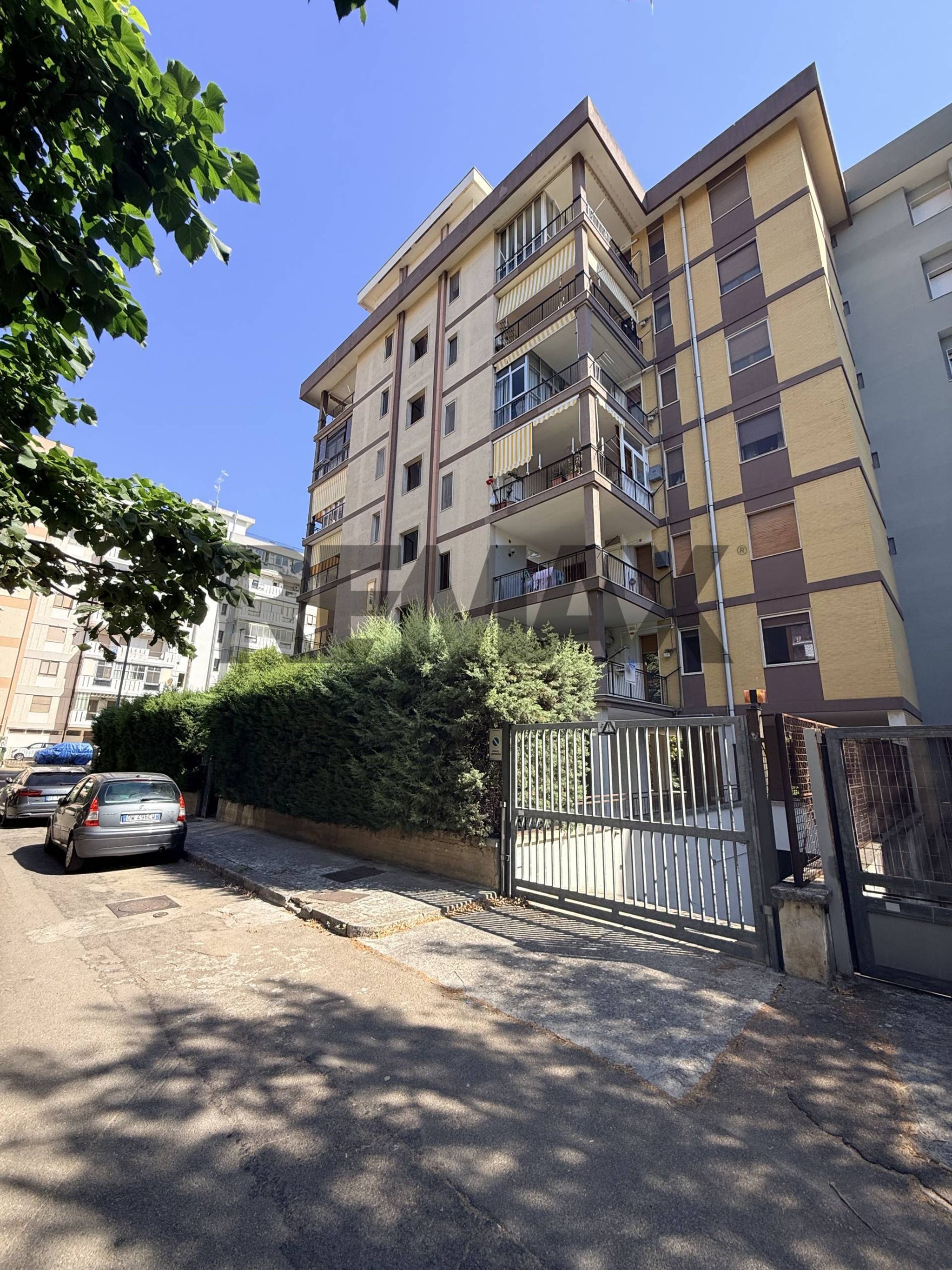 Edificio all'aperto