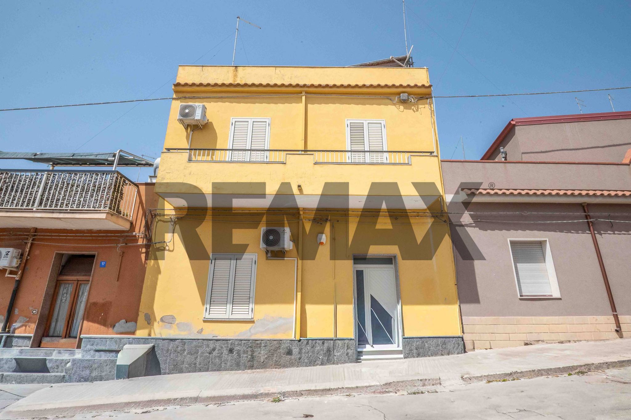 Edificio all'aperto