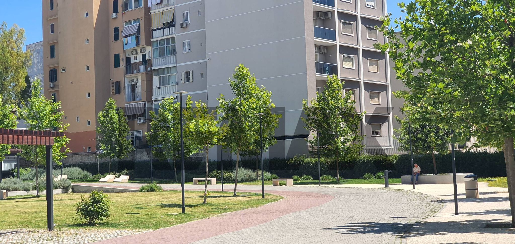 Edificio all'aperto