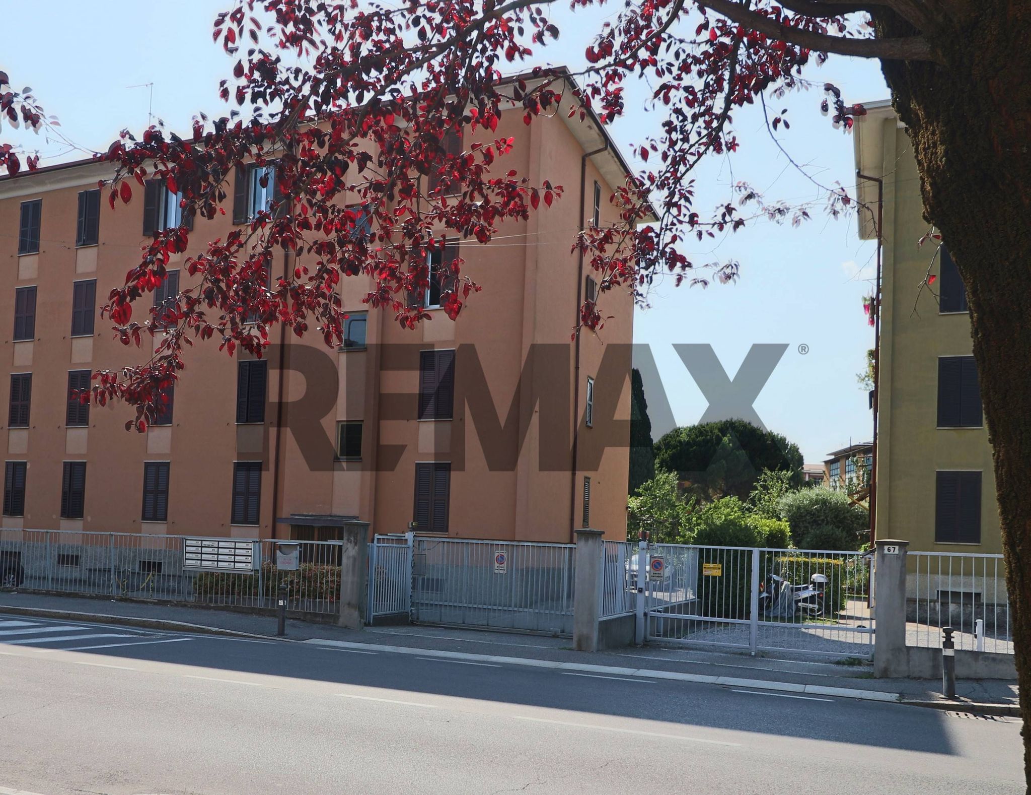 Edificio all'aperto