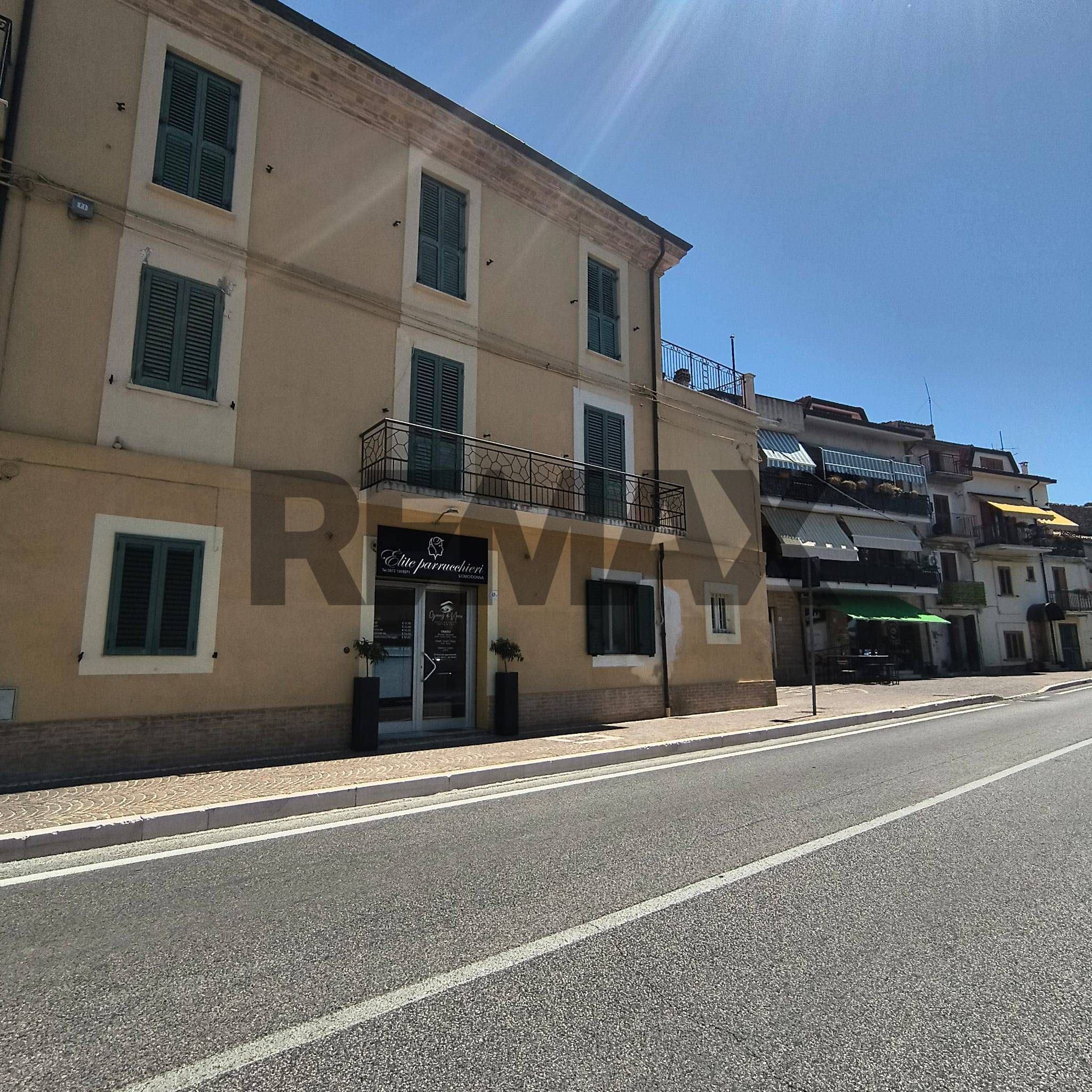 Edificio all'aperto