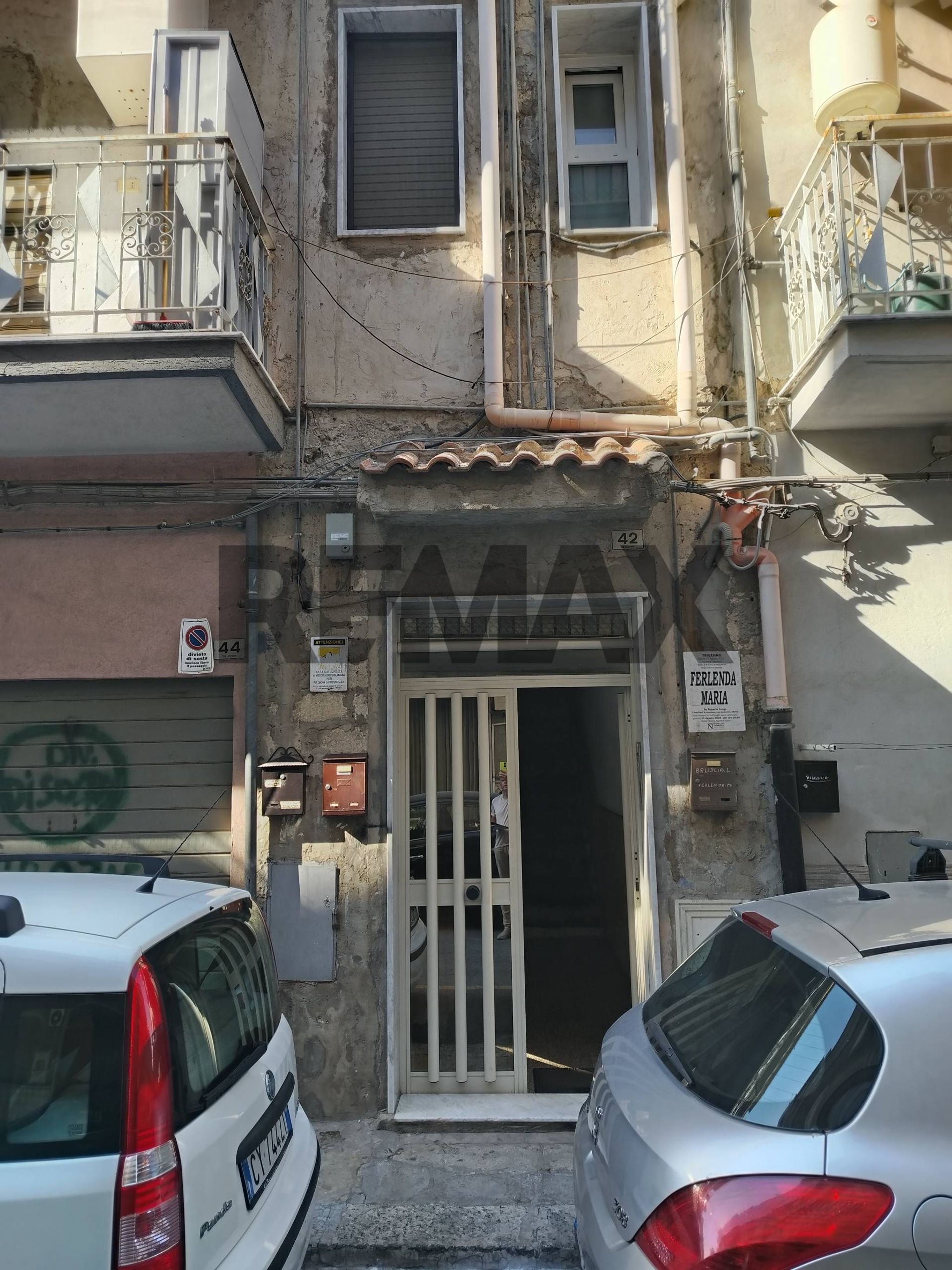 Edificio all'aperto