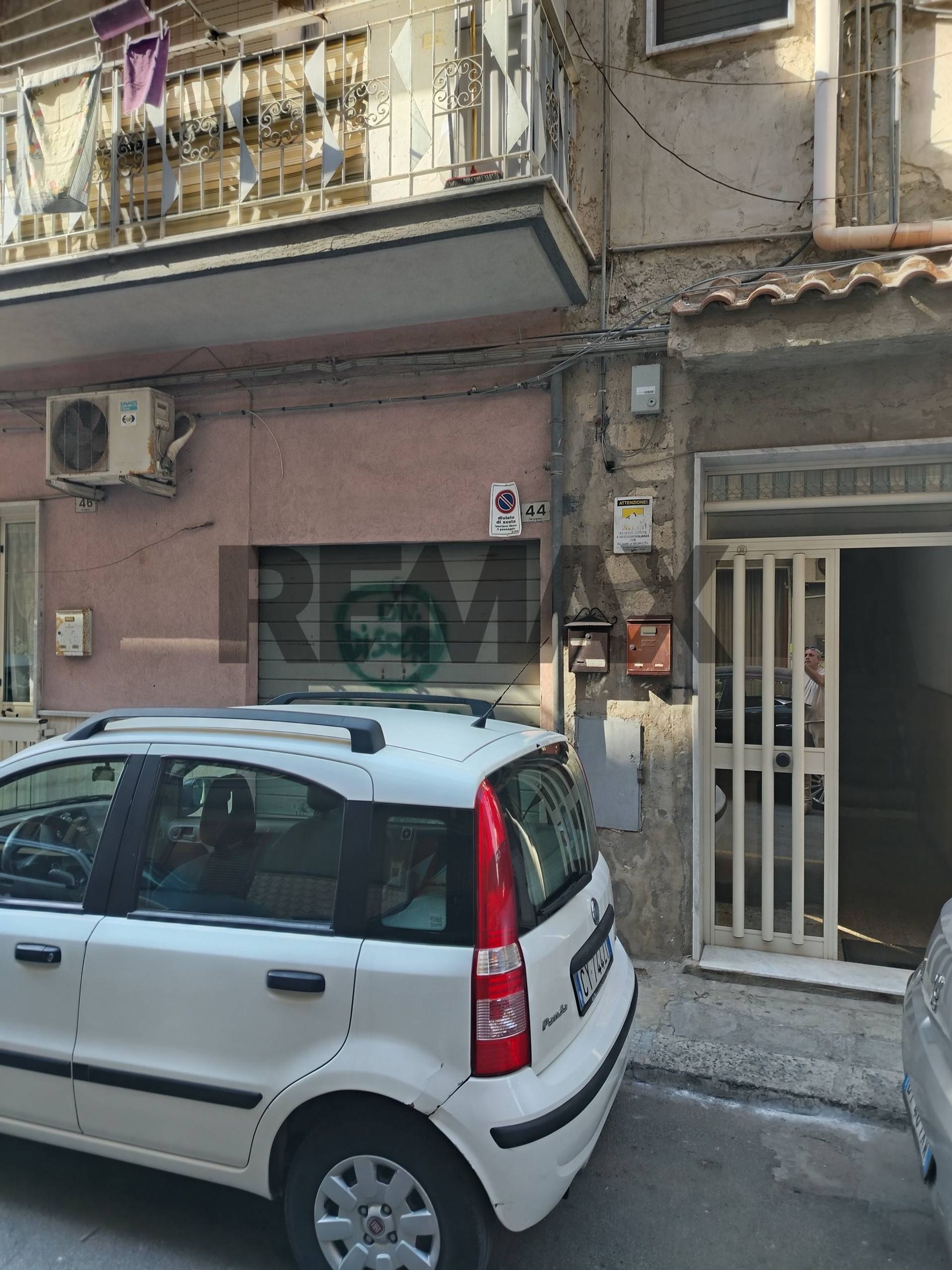 Edificio all'aperto