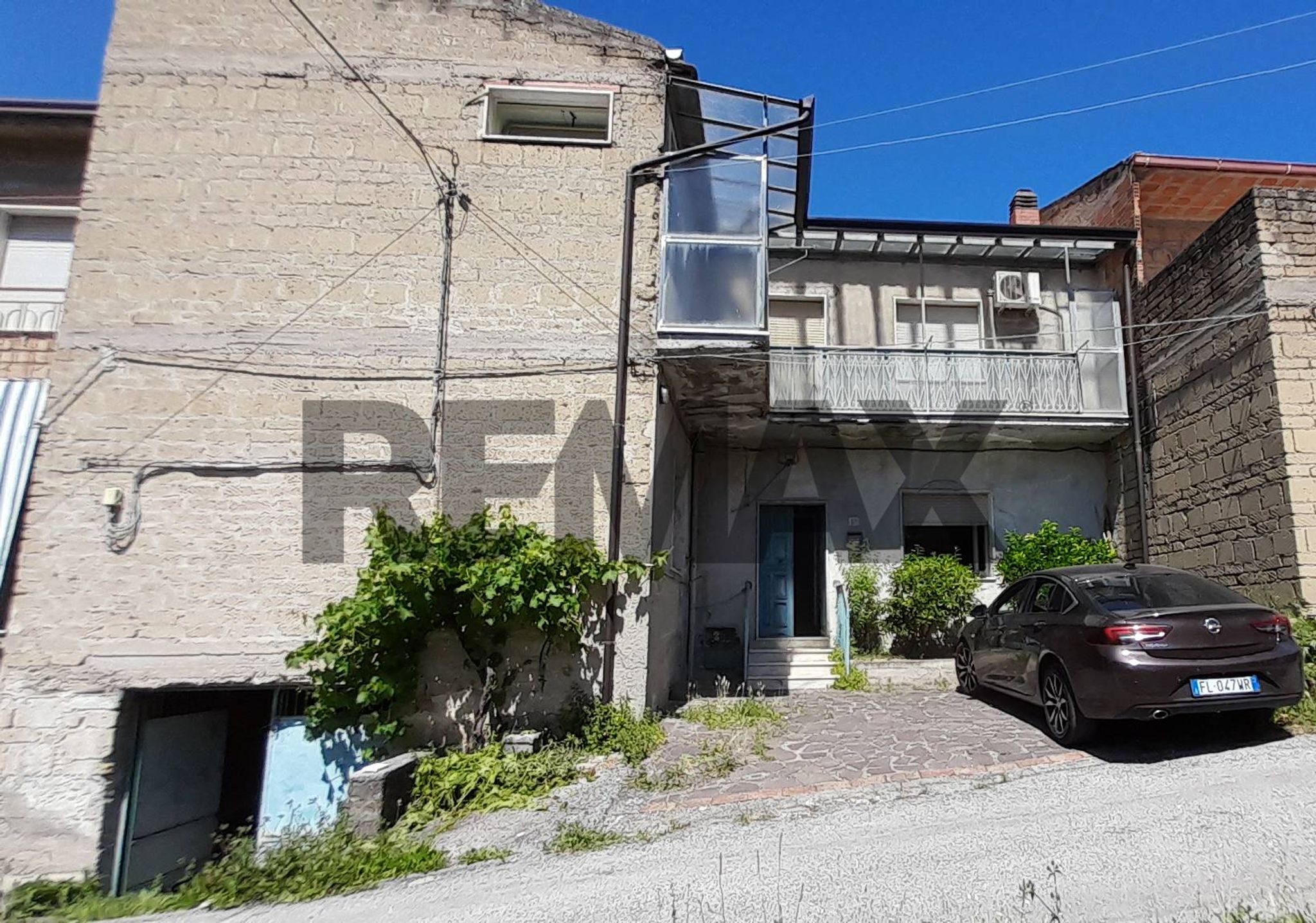 Edificio all'aperto