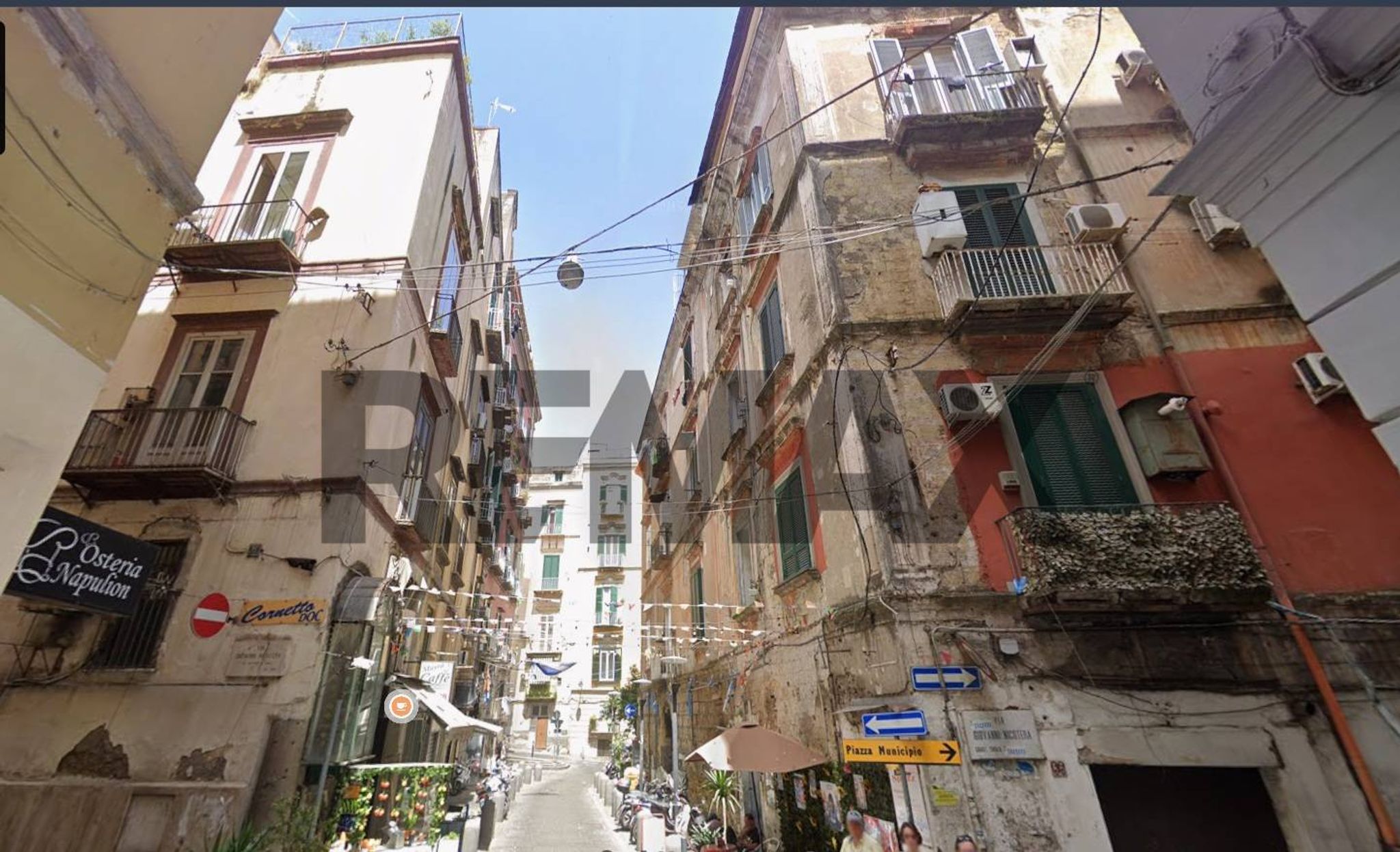 Edificio all'aperto