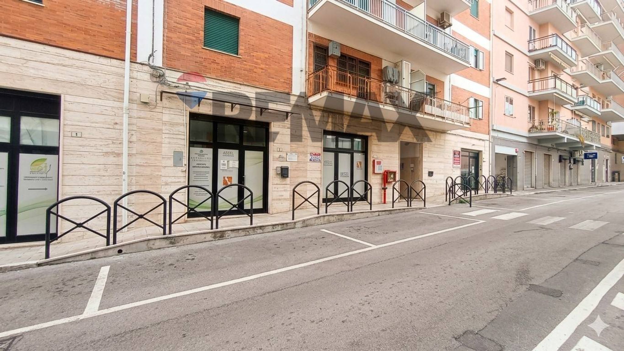 Edificio all'aperto