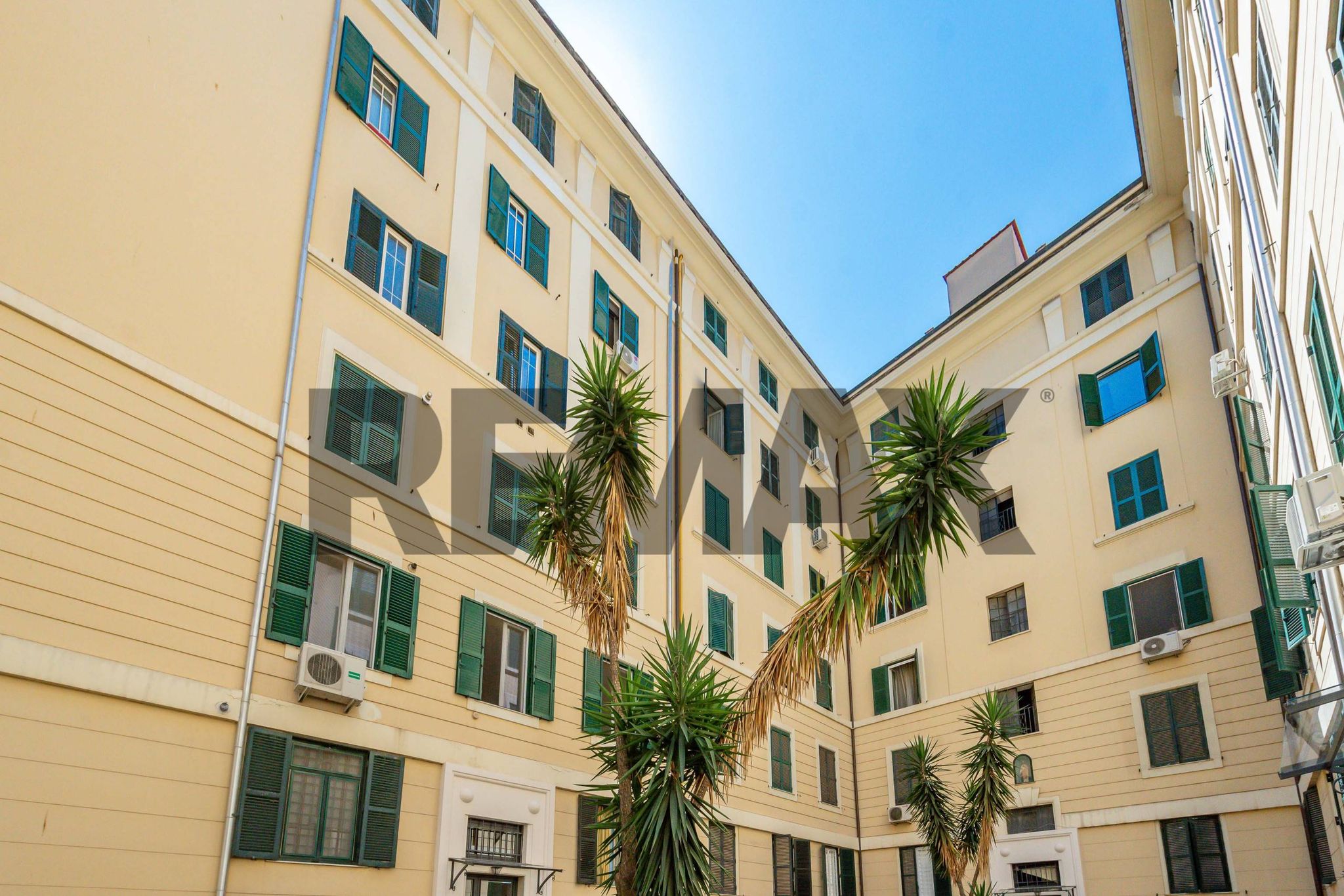 Edificio all'aperto