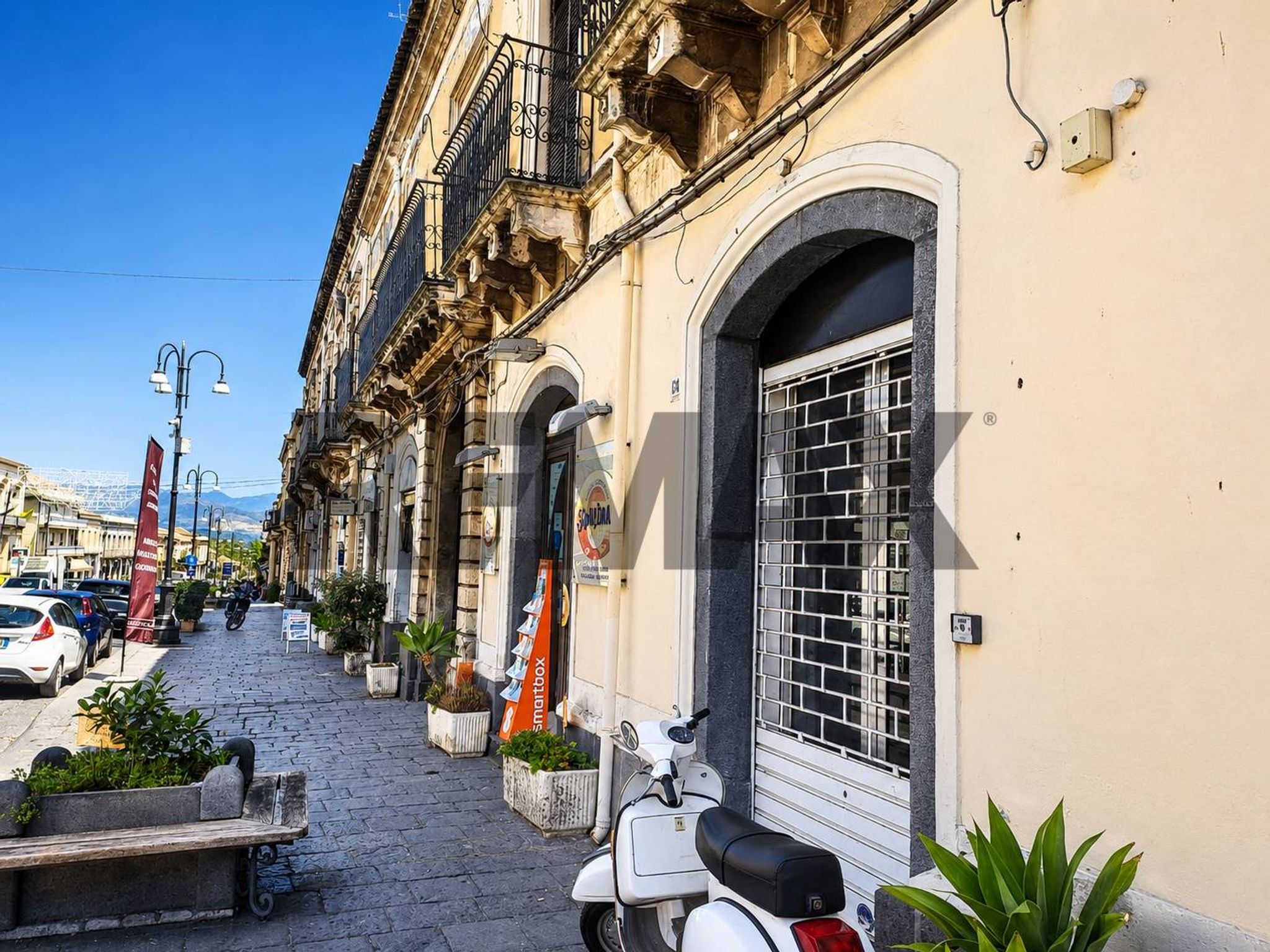 Edificio all'aperto