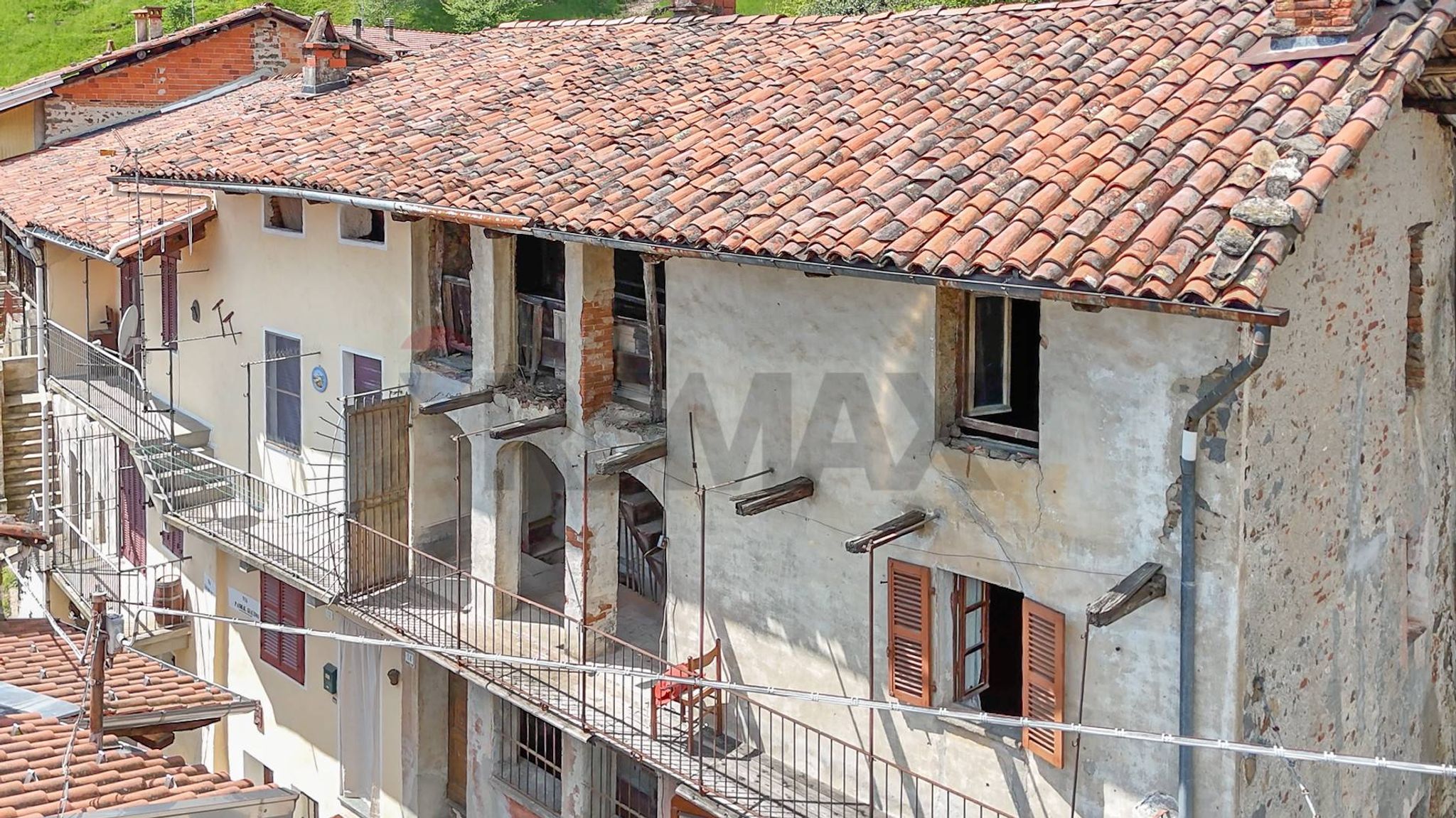 Edificio all'aperto