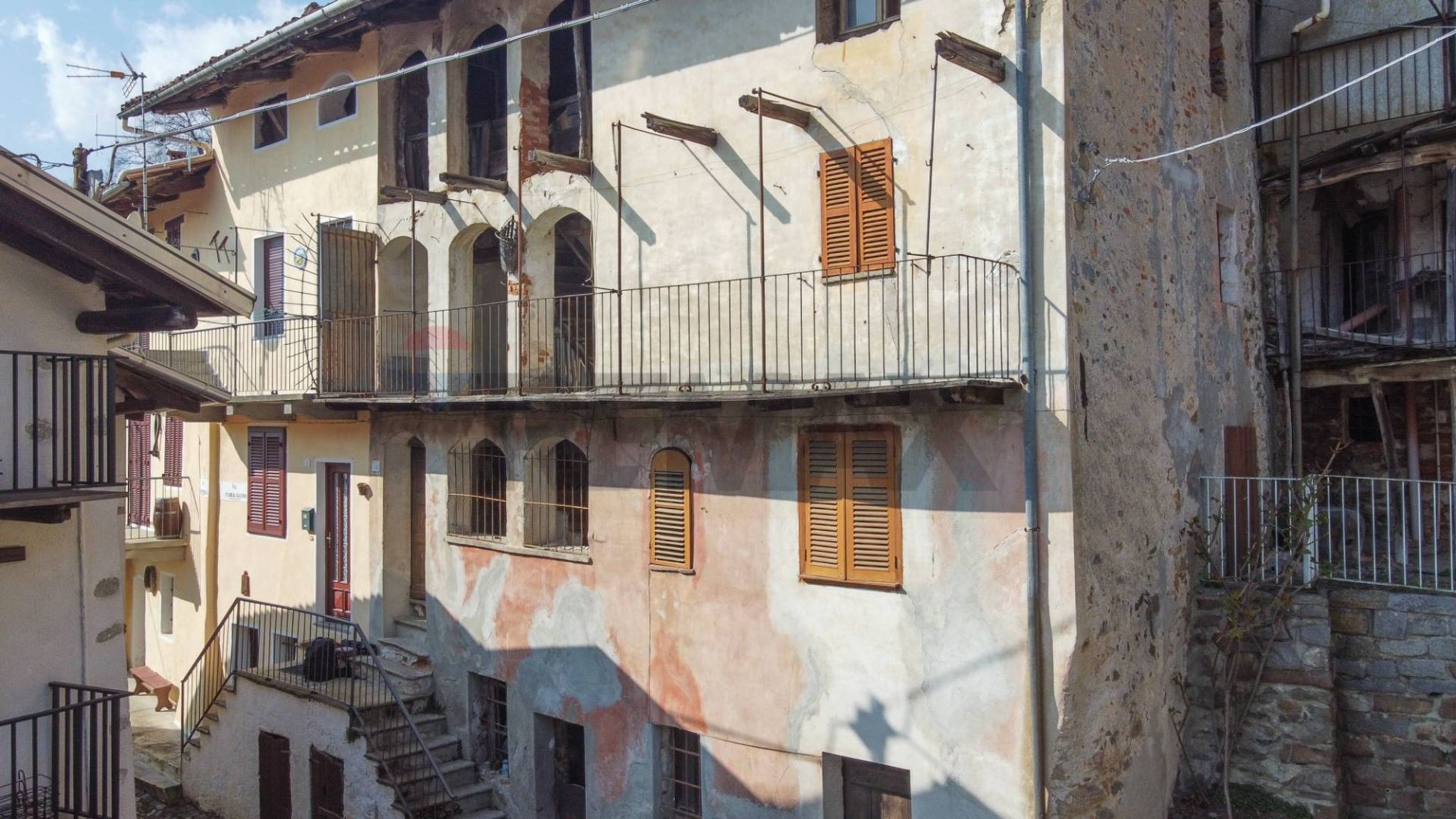 Edificio all'aperto