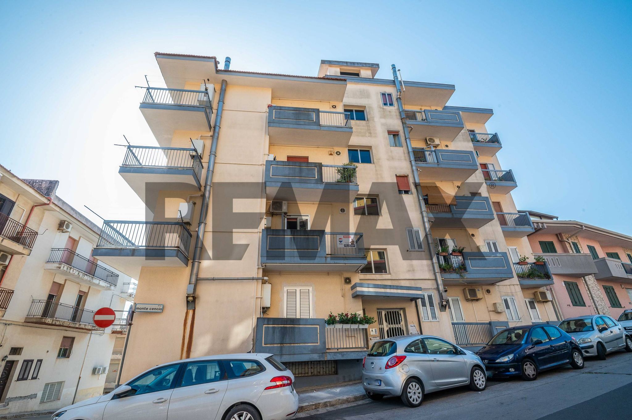 Edificio all'aperto