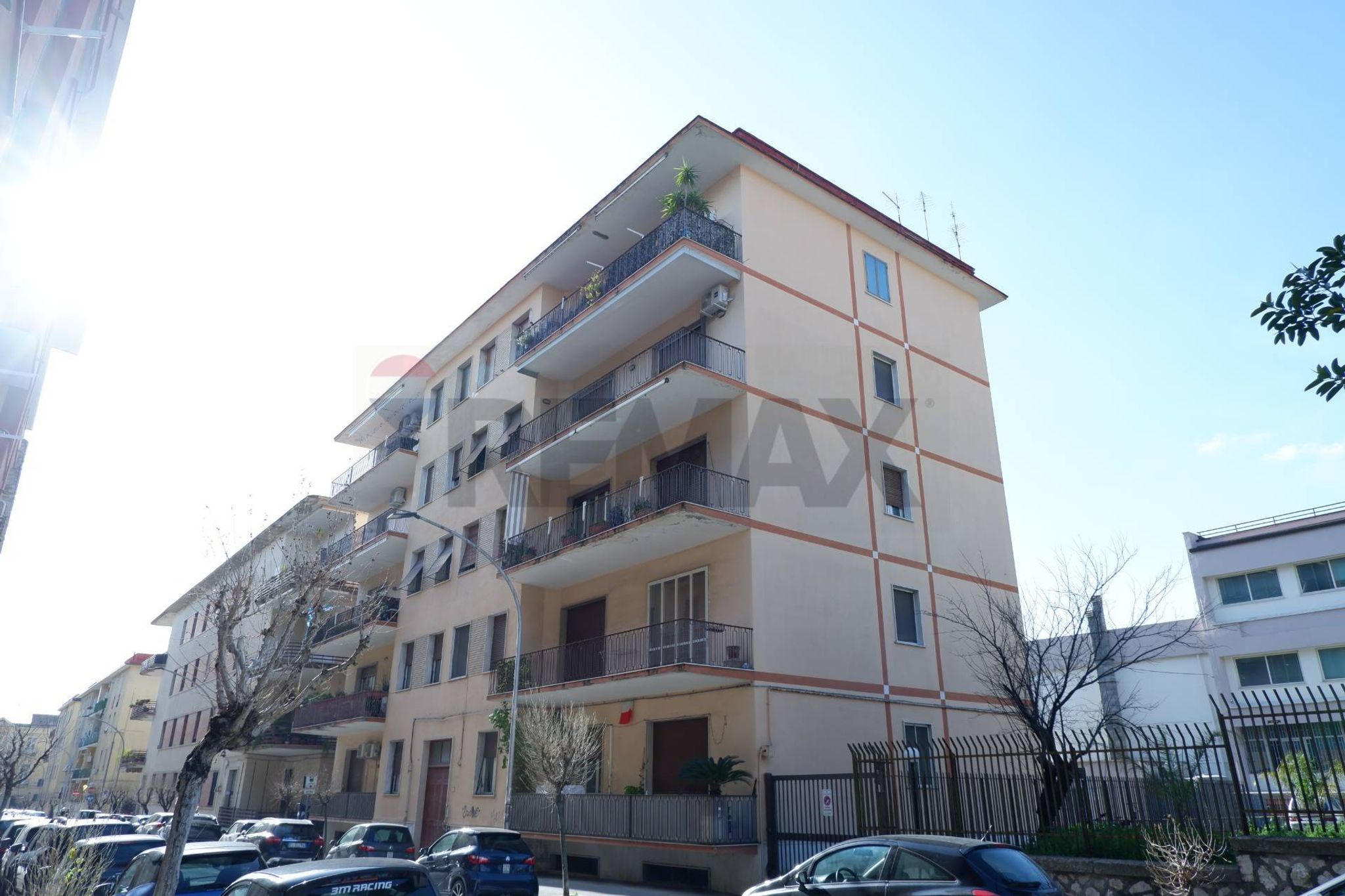 Edificio all'aperto