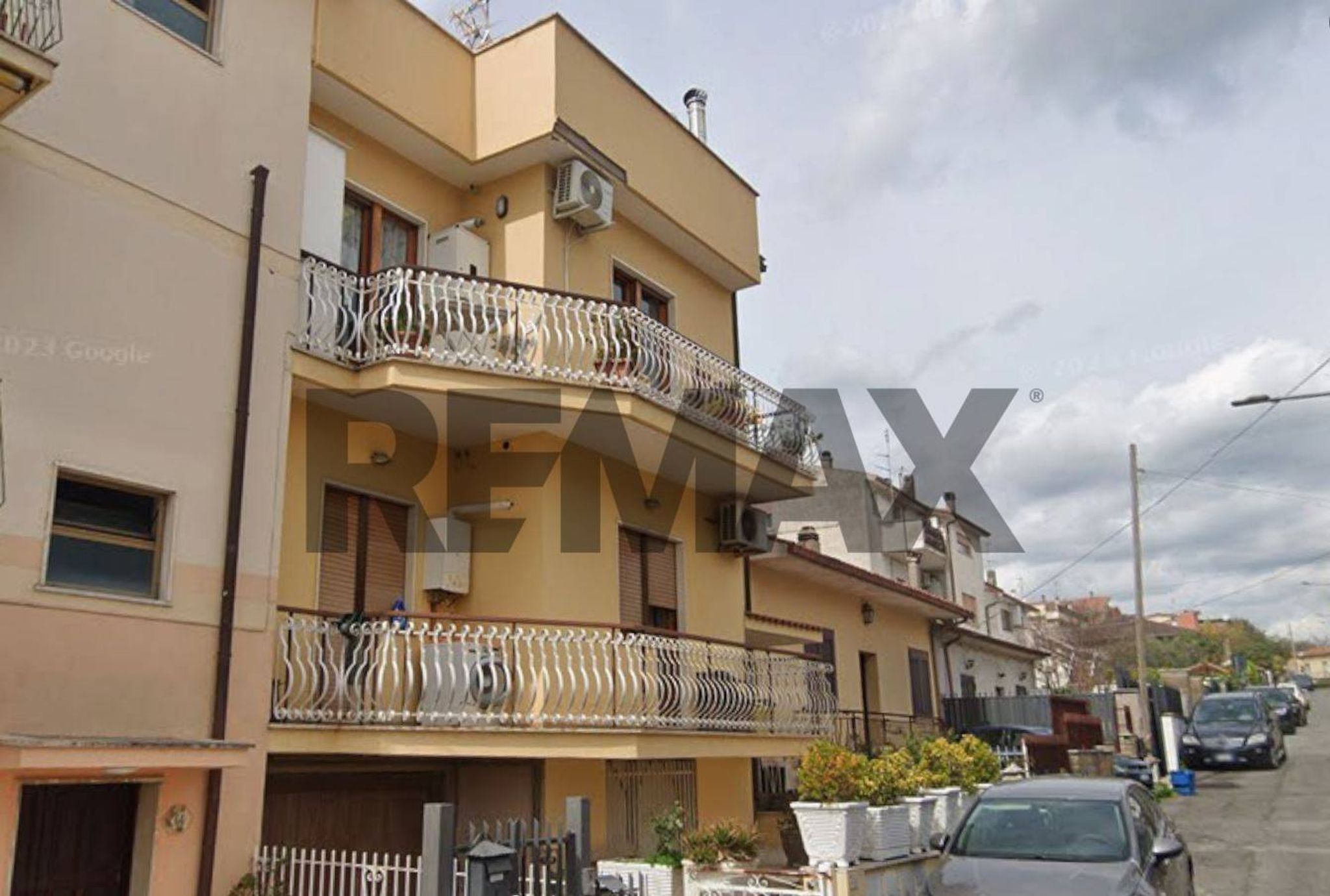 Edificio all'aperto