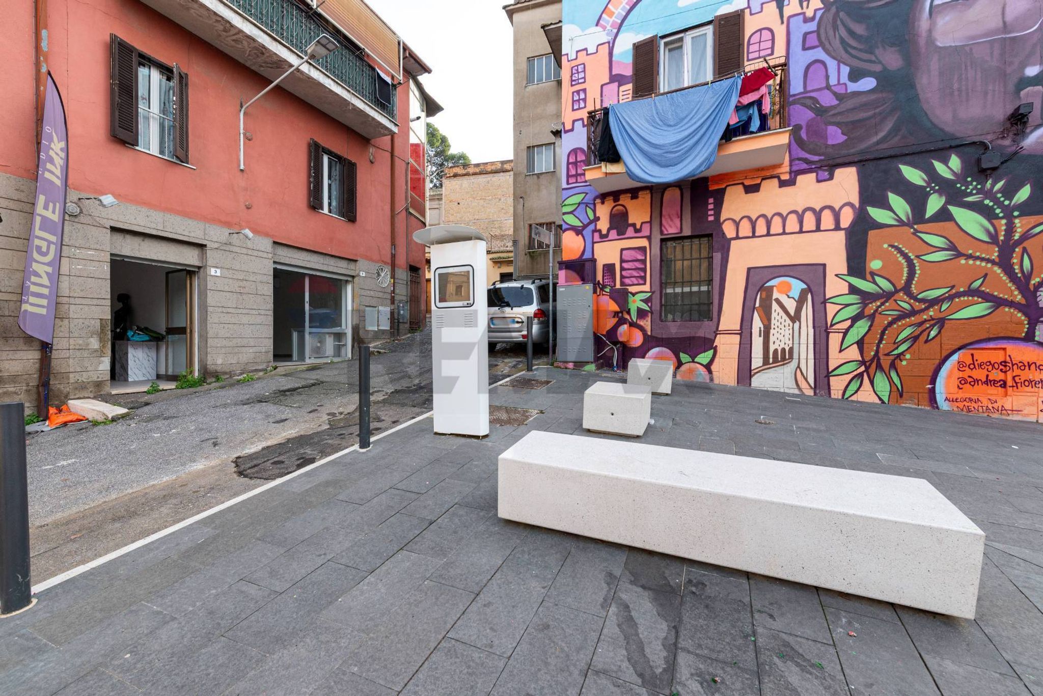 Edificio all'aperto