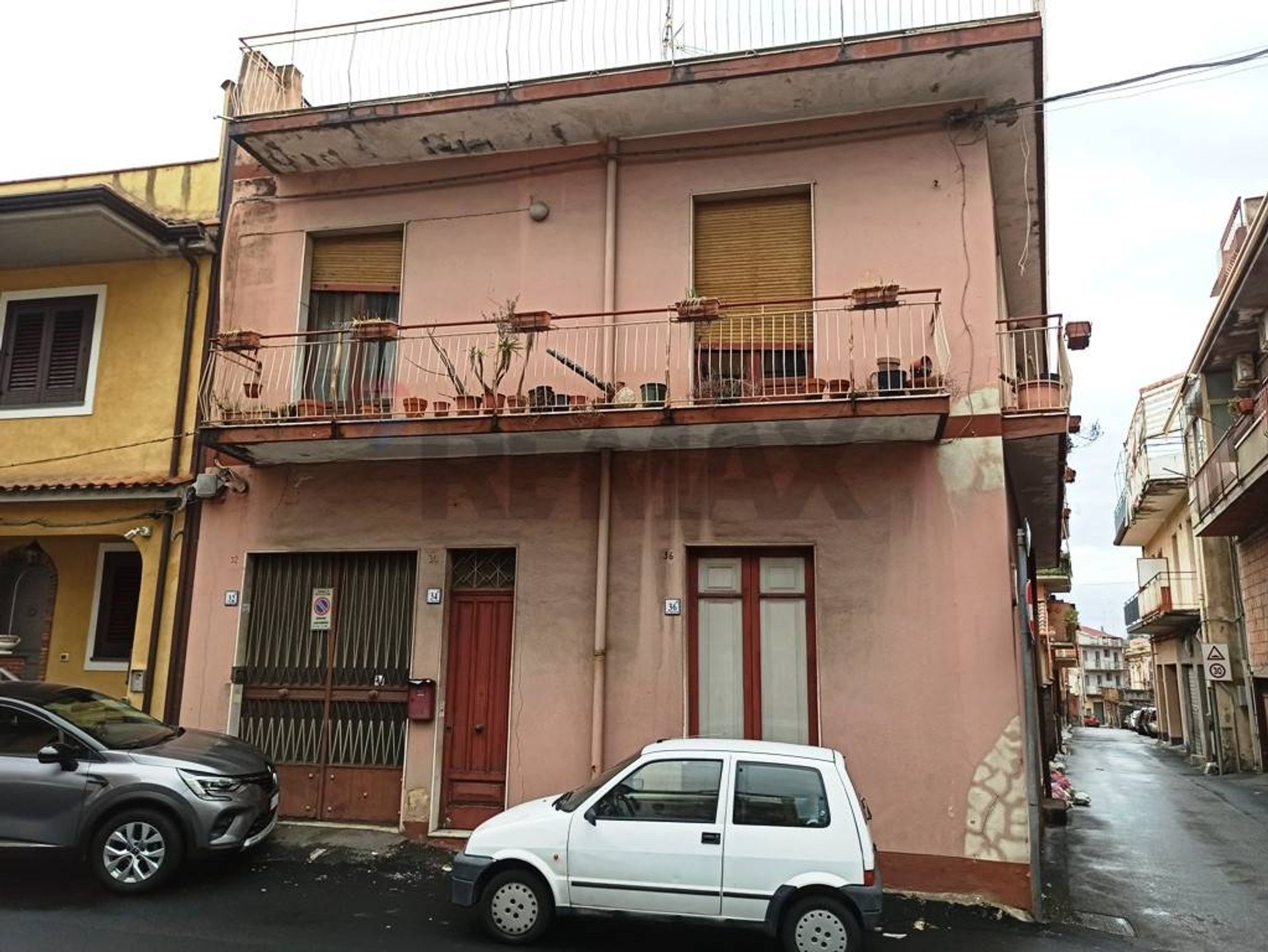 Edificio all'aperto