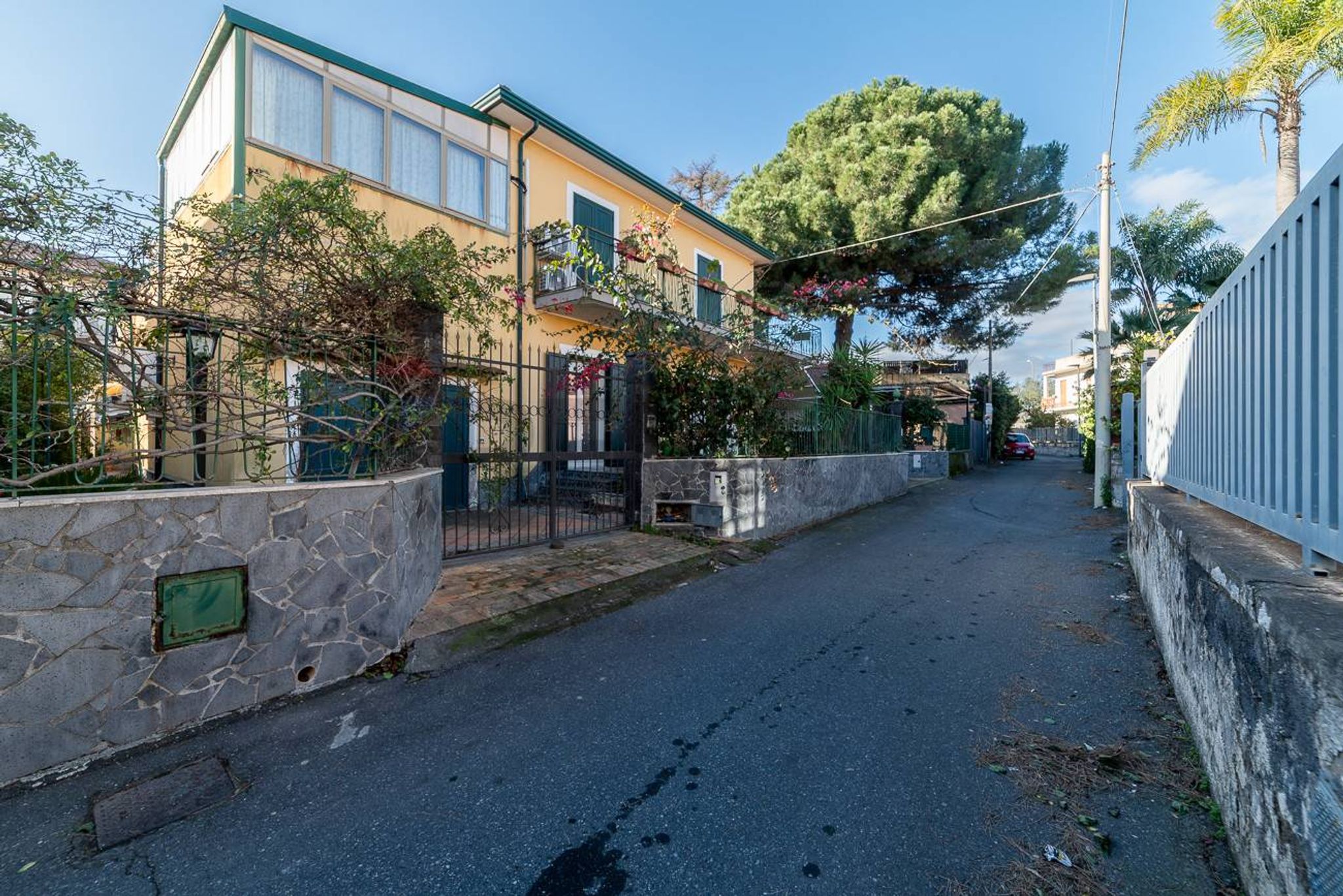 Edificio all'aperto