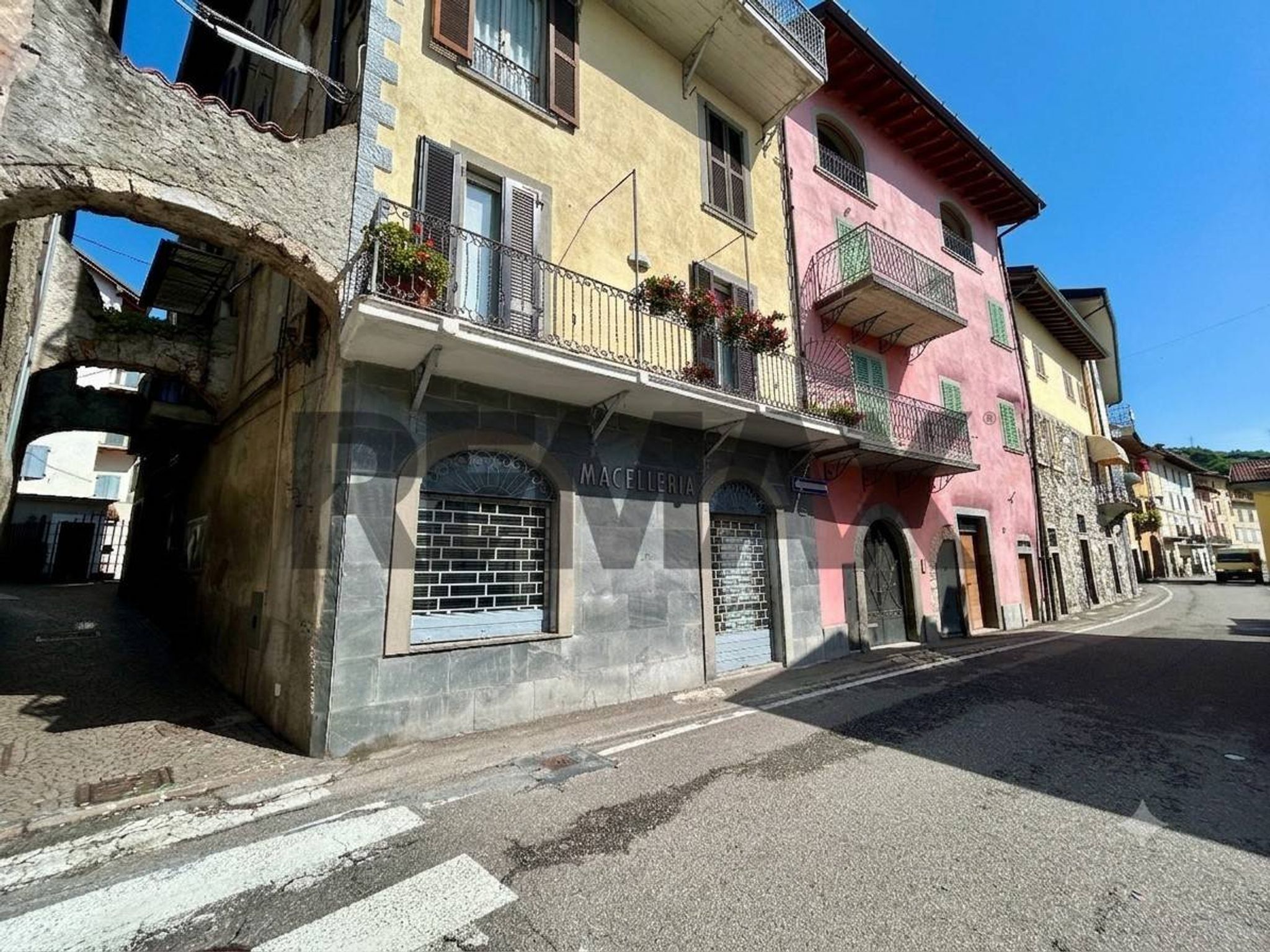 Immobile a Riva di Solto