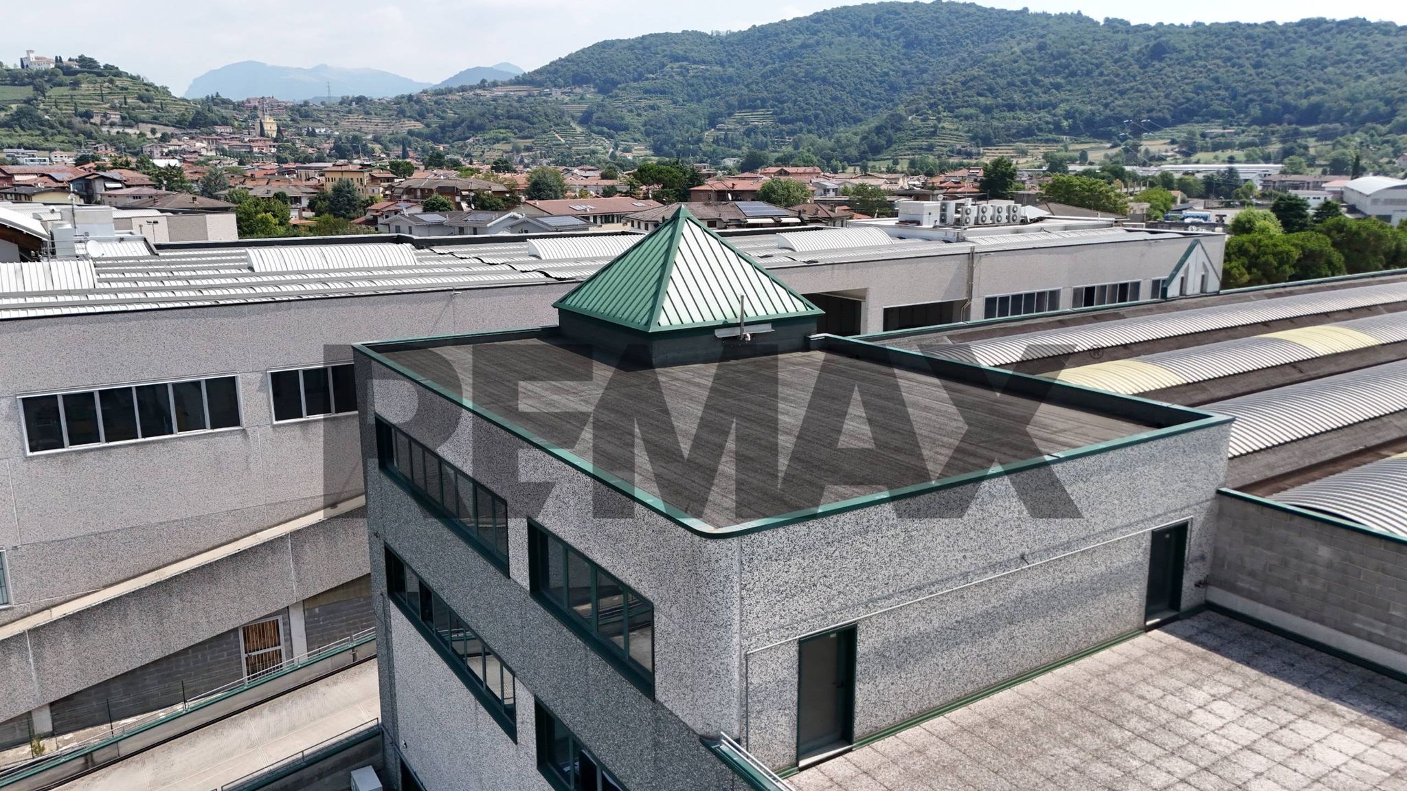 Edificio all'aperto