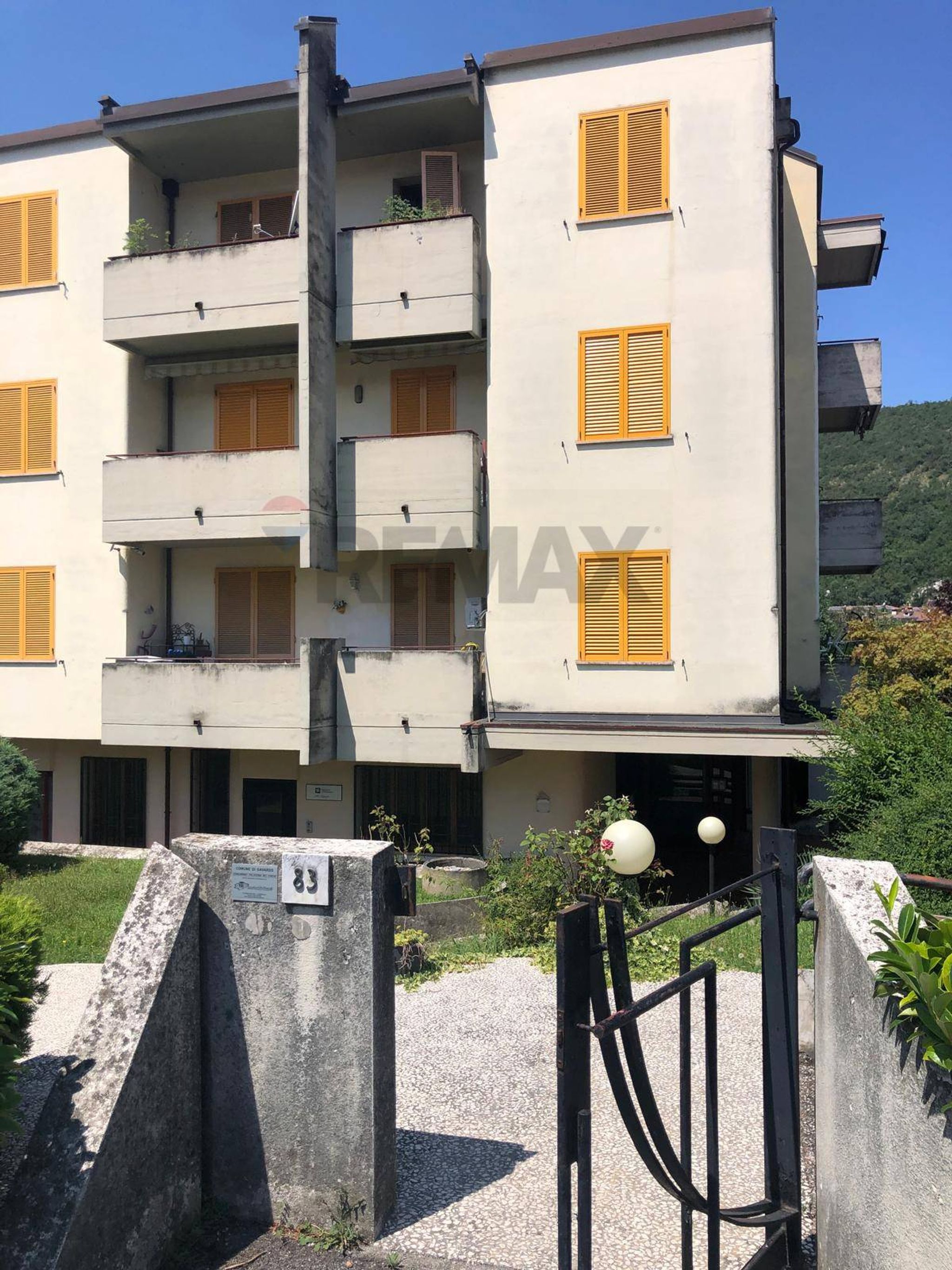 Edificio all'aperto