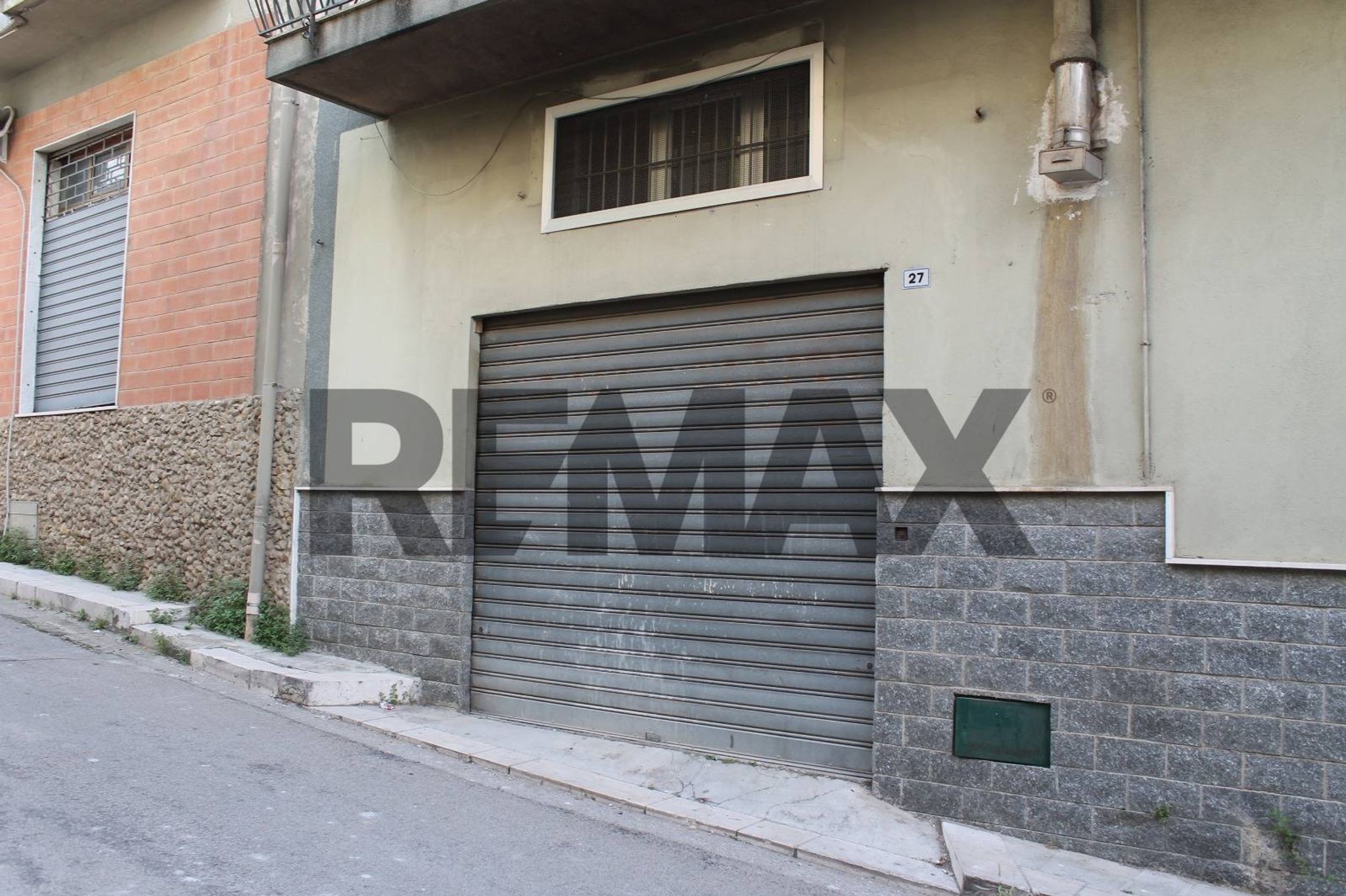 Edificio all'aperto