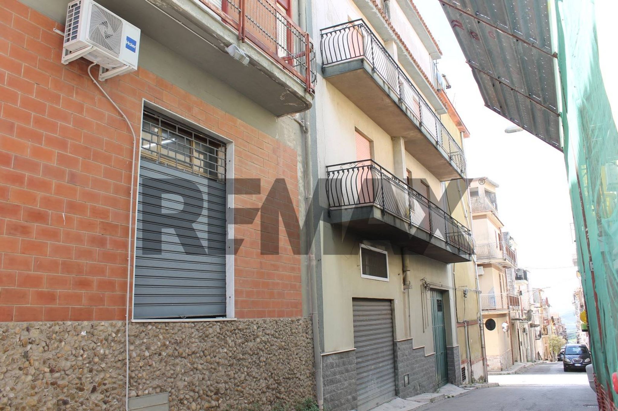 Edificio all'aperto
