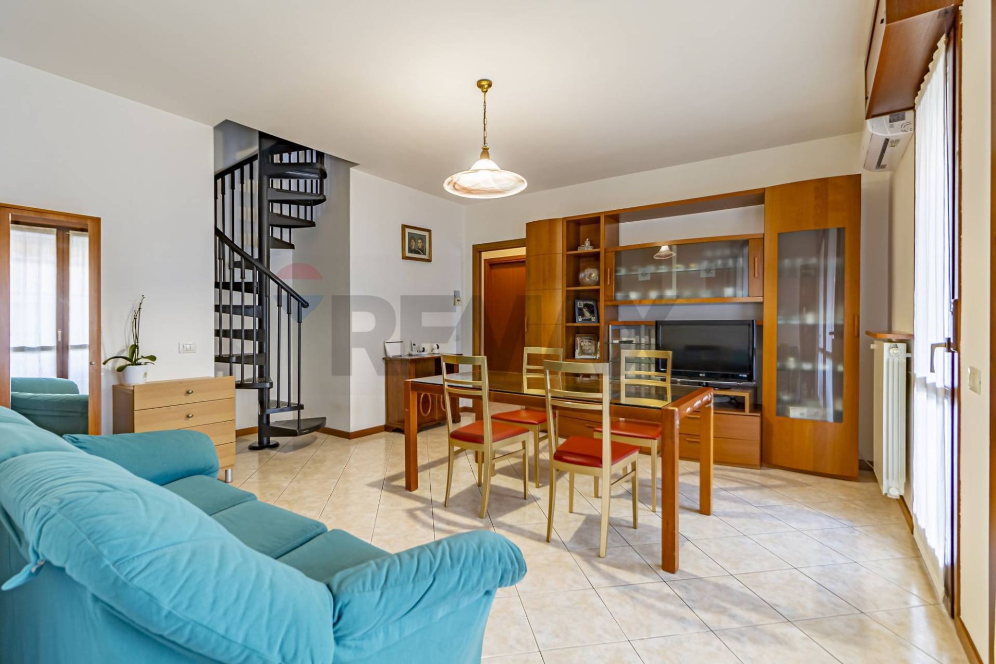 Property in Usmate Velate