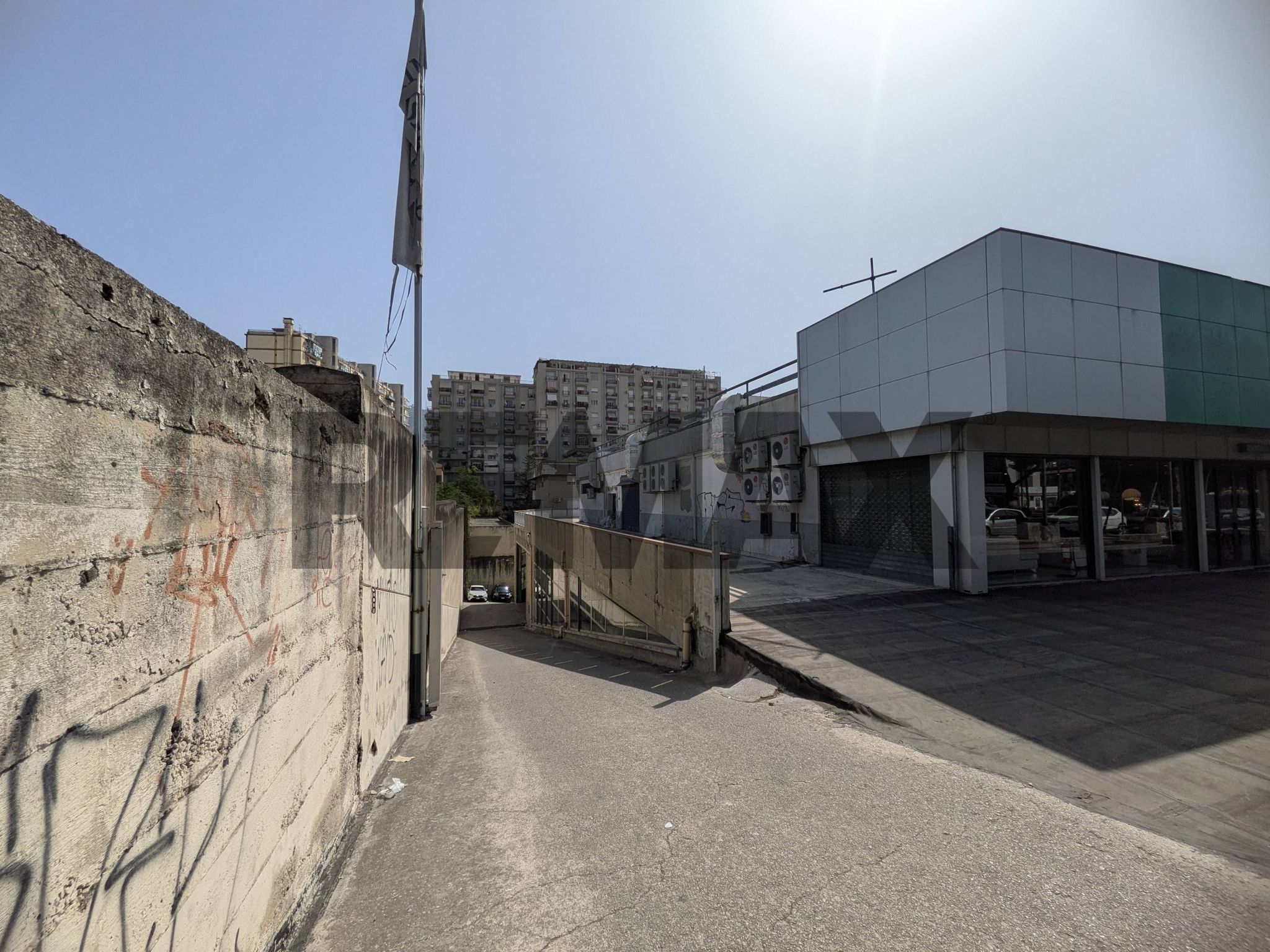 Edificio all'aperto