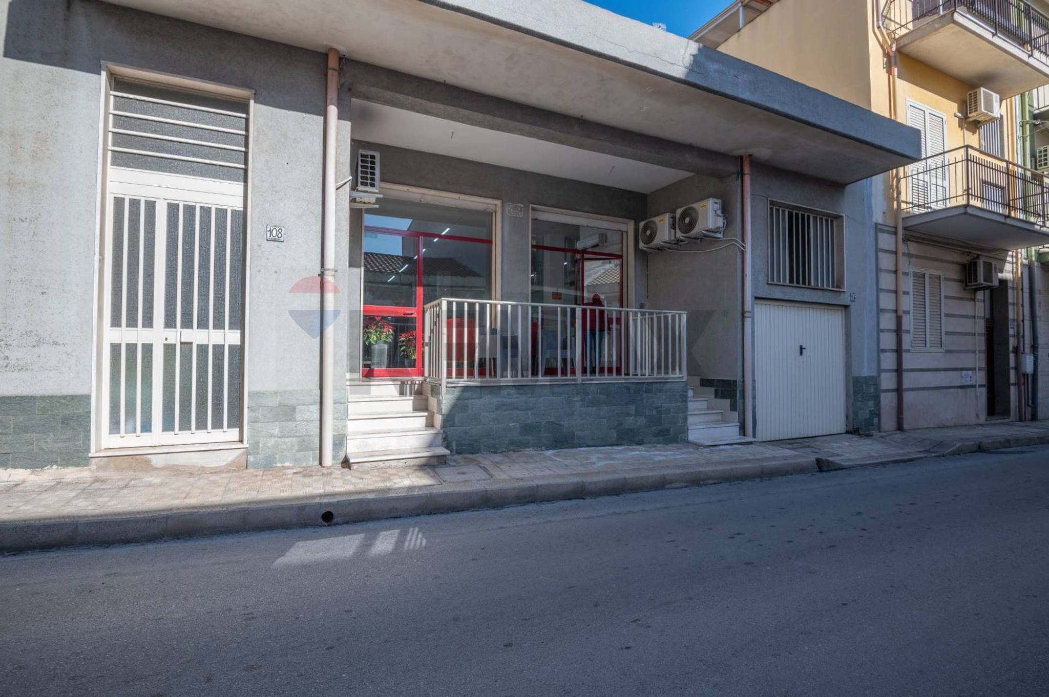 Edificio all'aperto