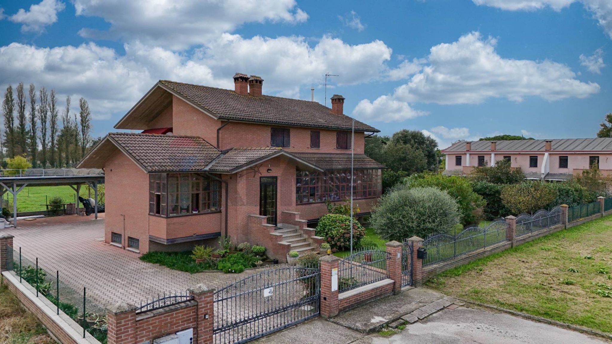 Casa all'aperto