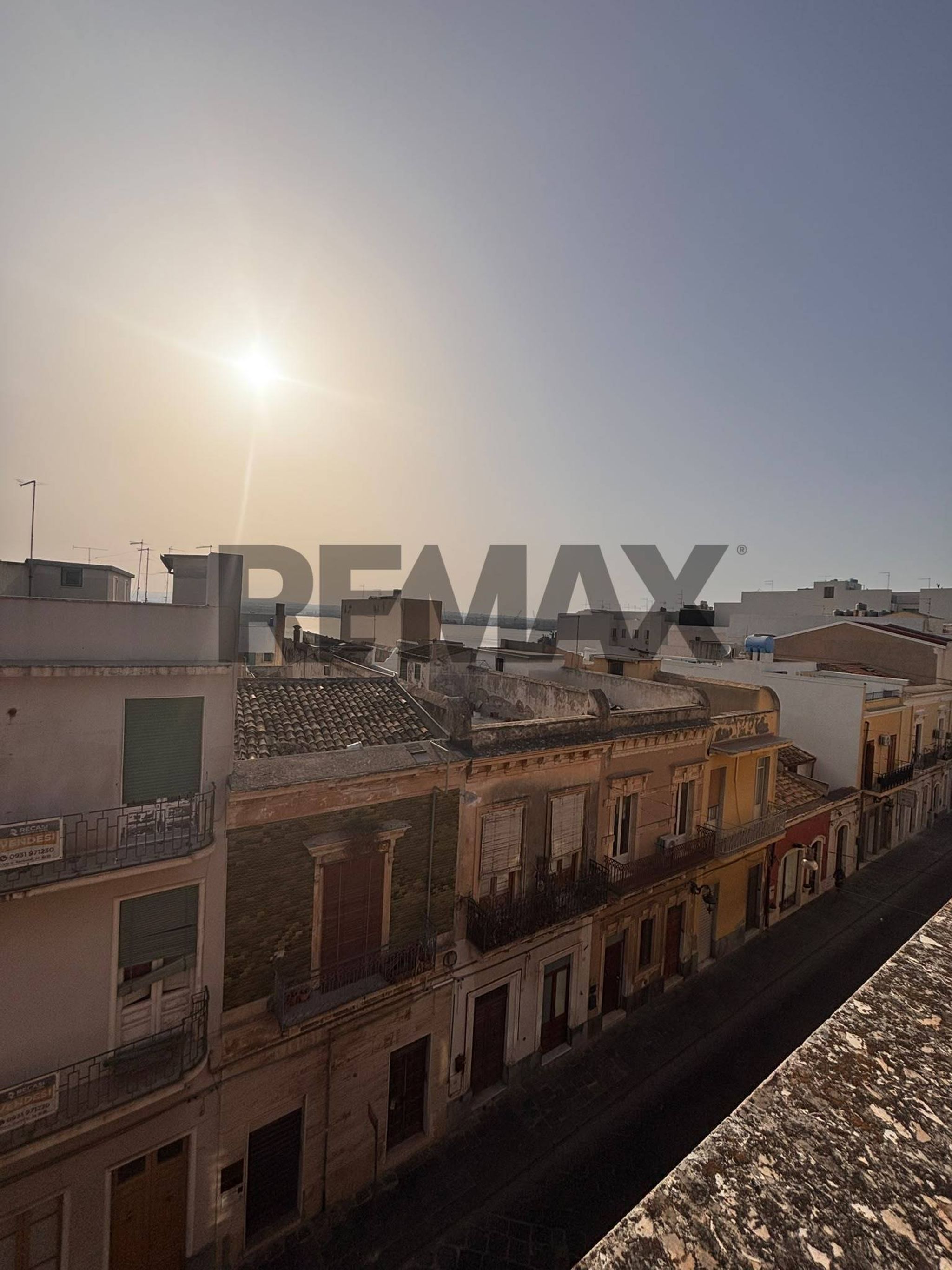 Edificio all'aperto