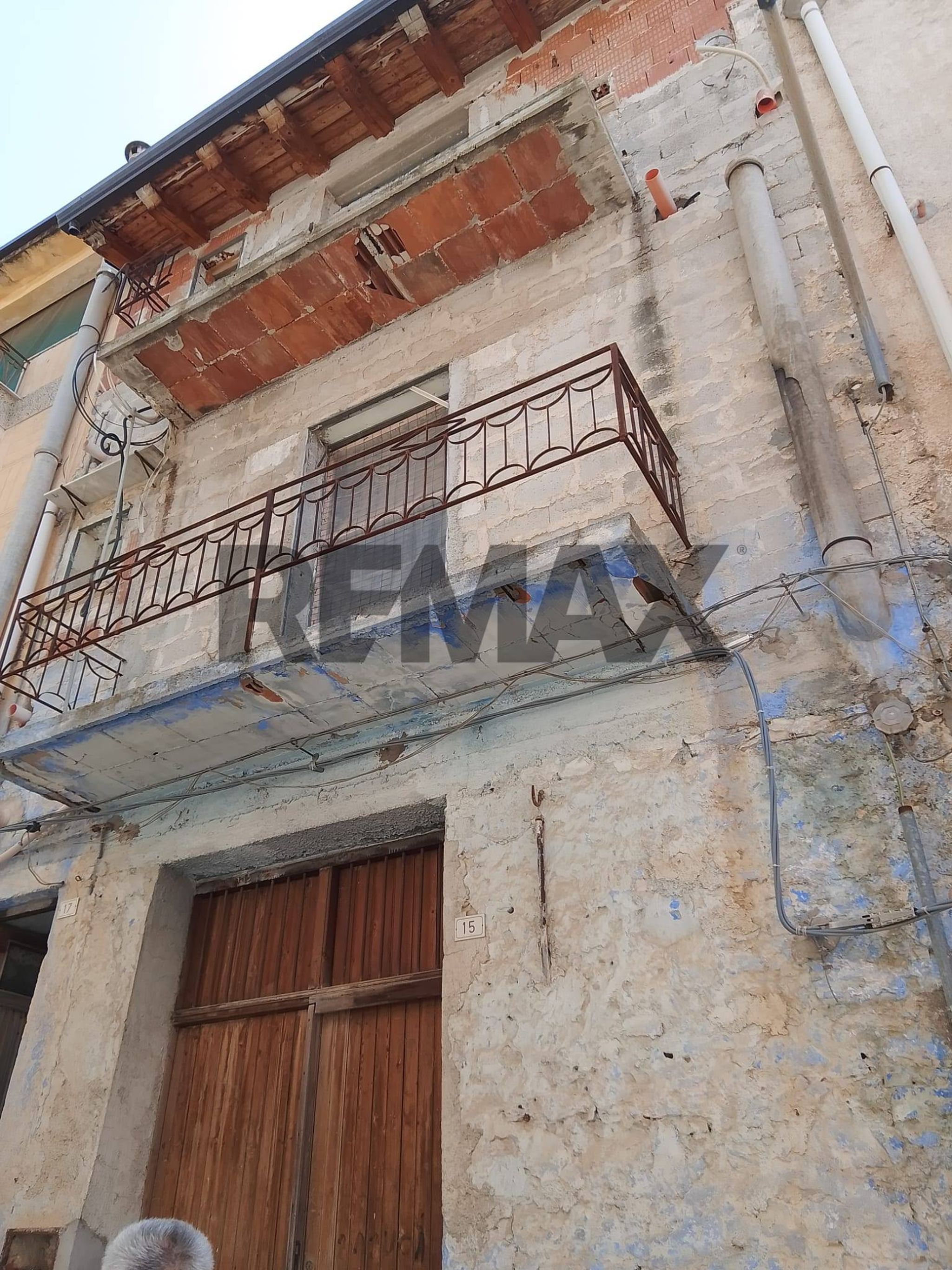 Edificio all'aperto