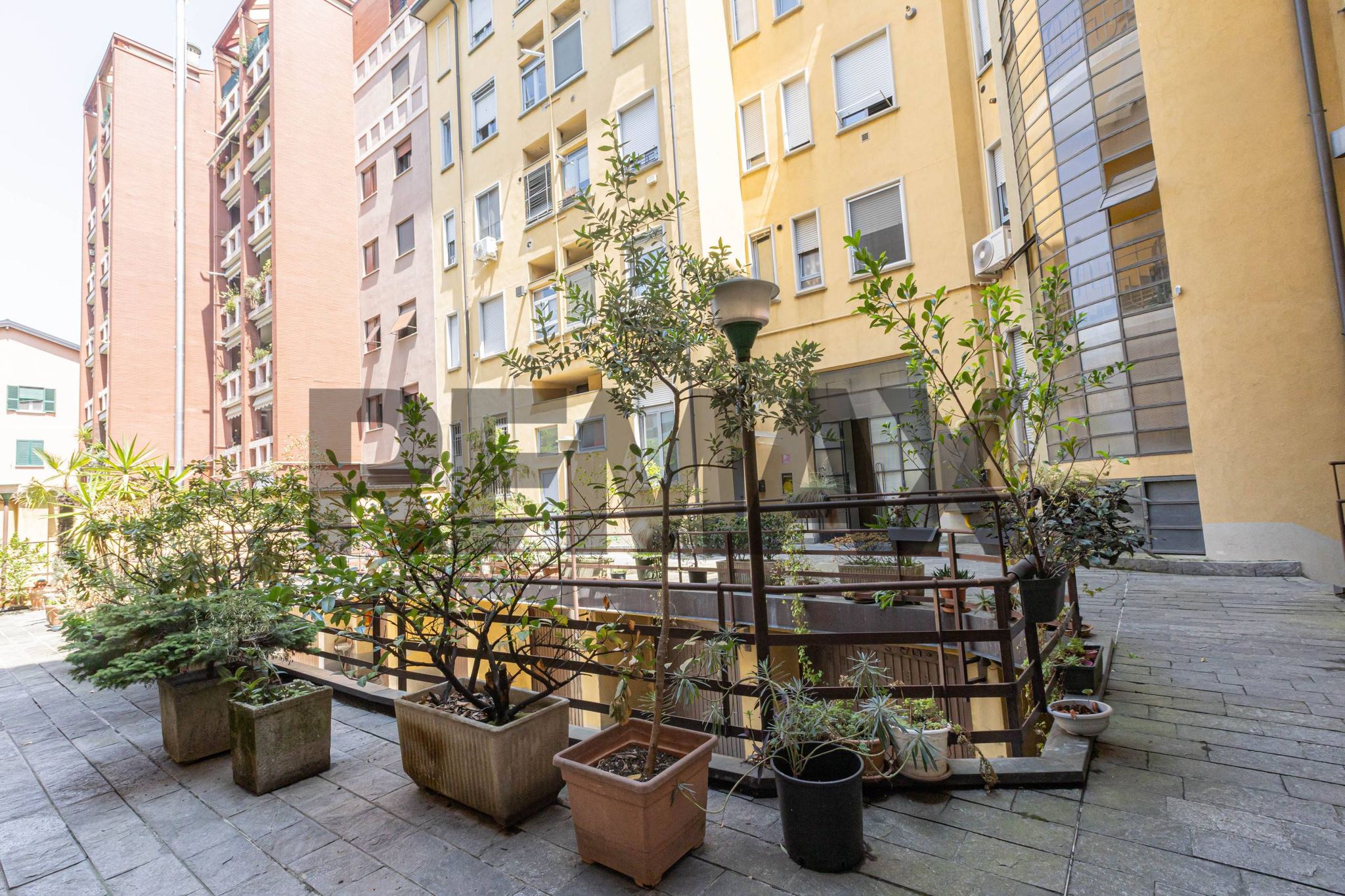 Edificio all'aperto