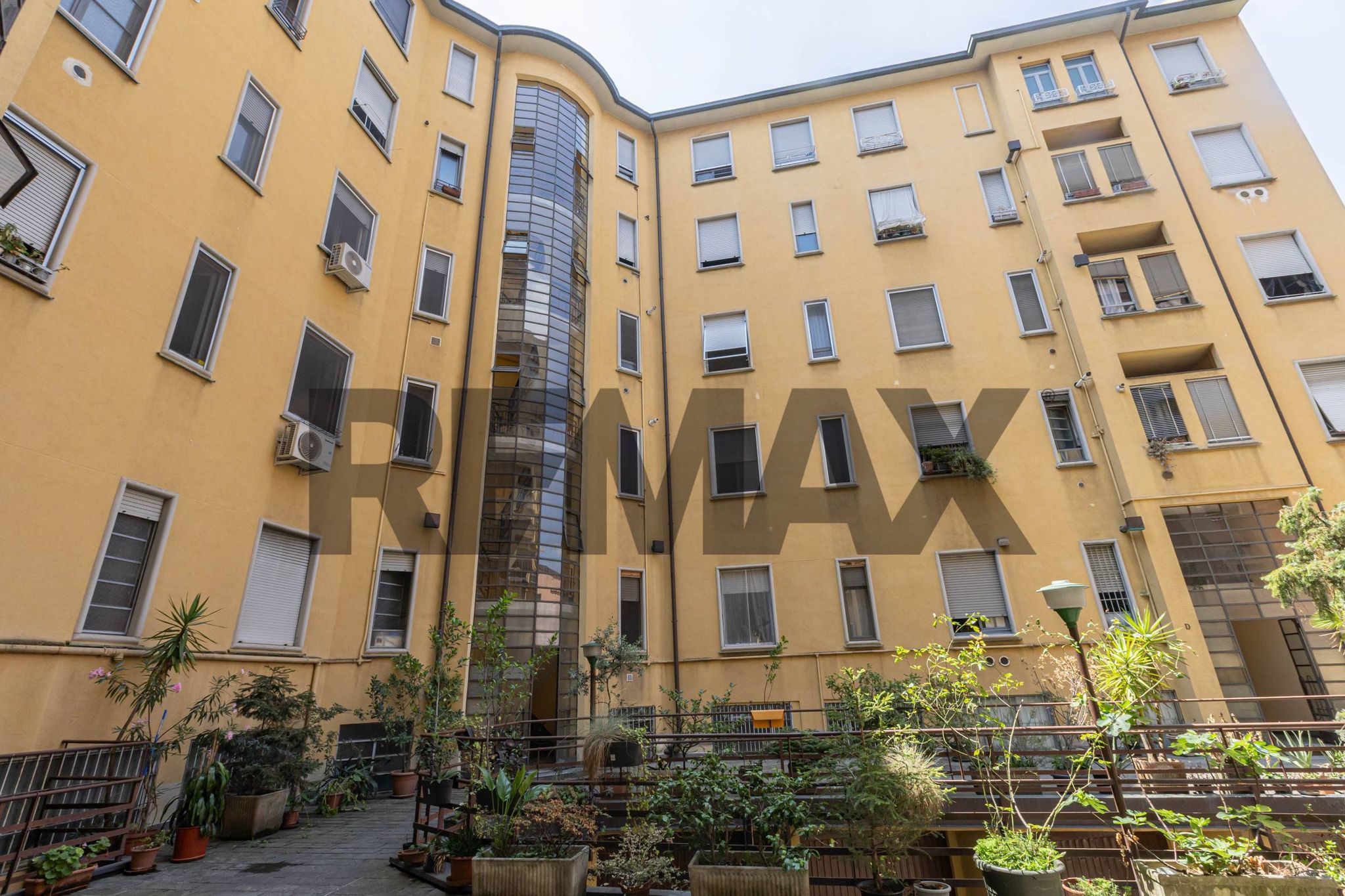 Edificio all'aperto
