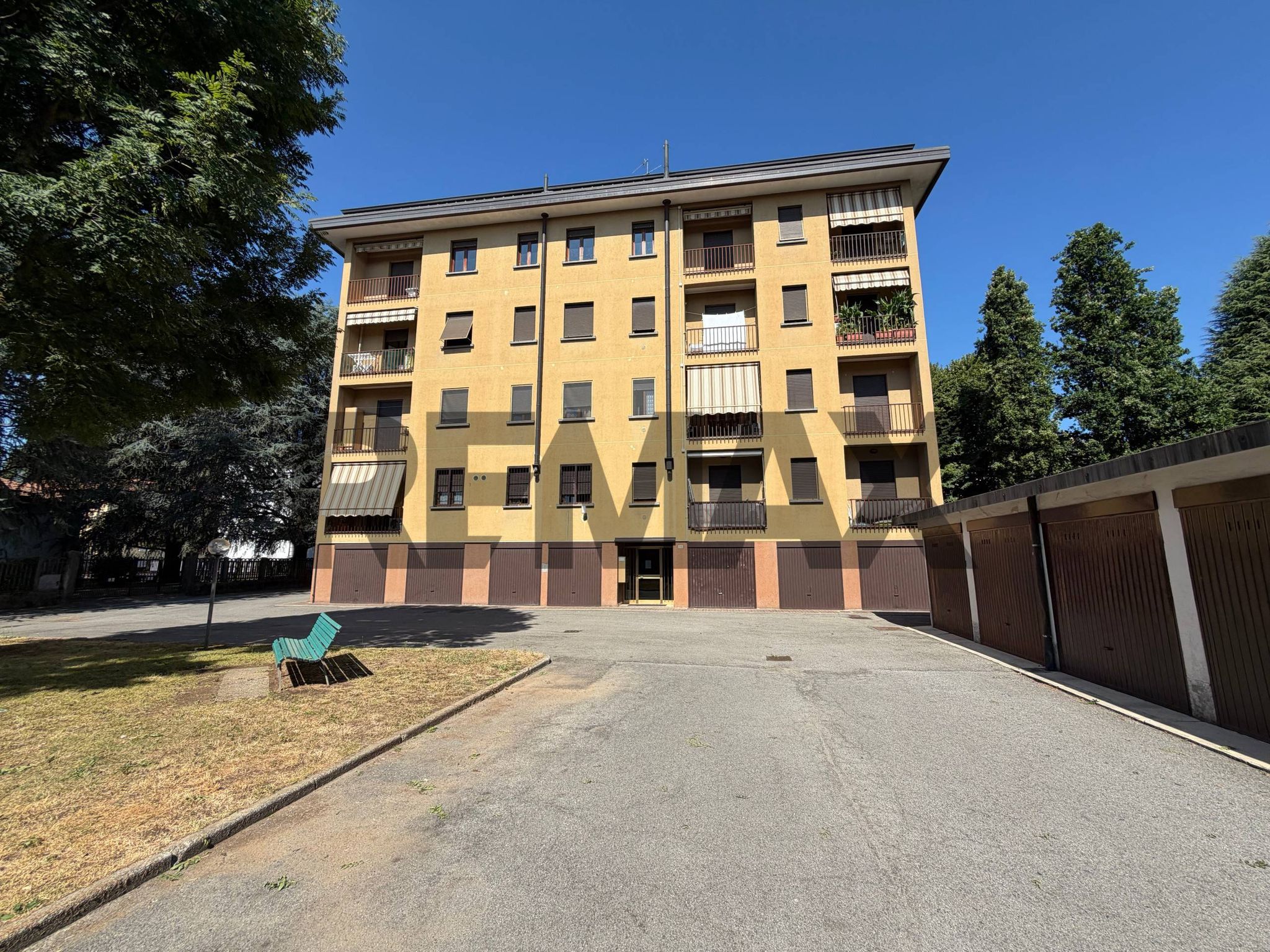 Edificio all'aperto