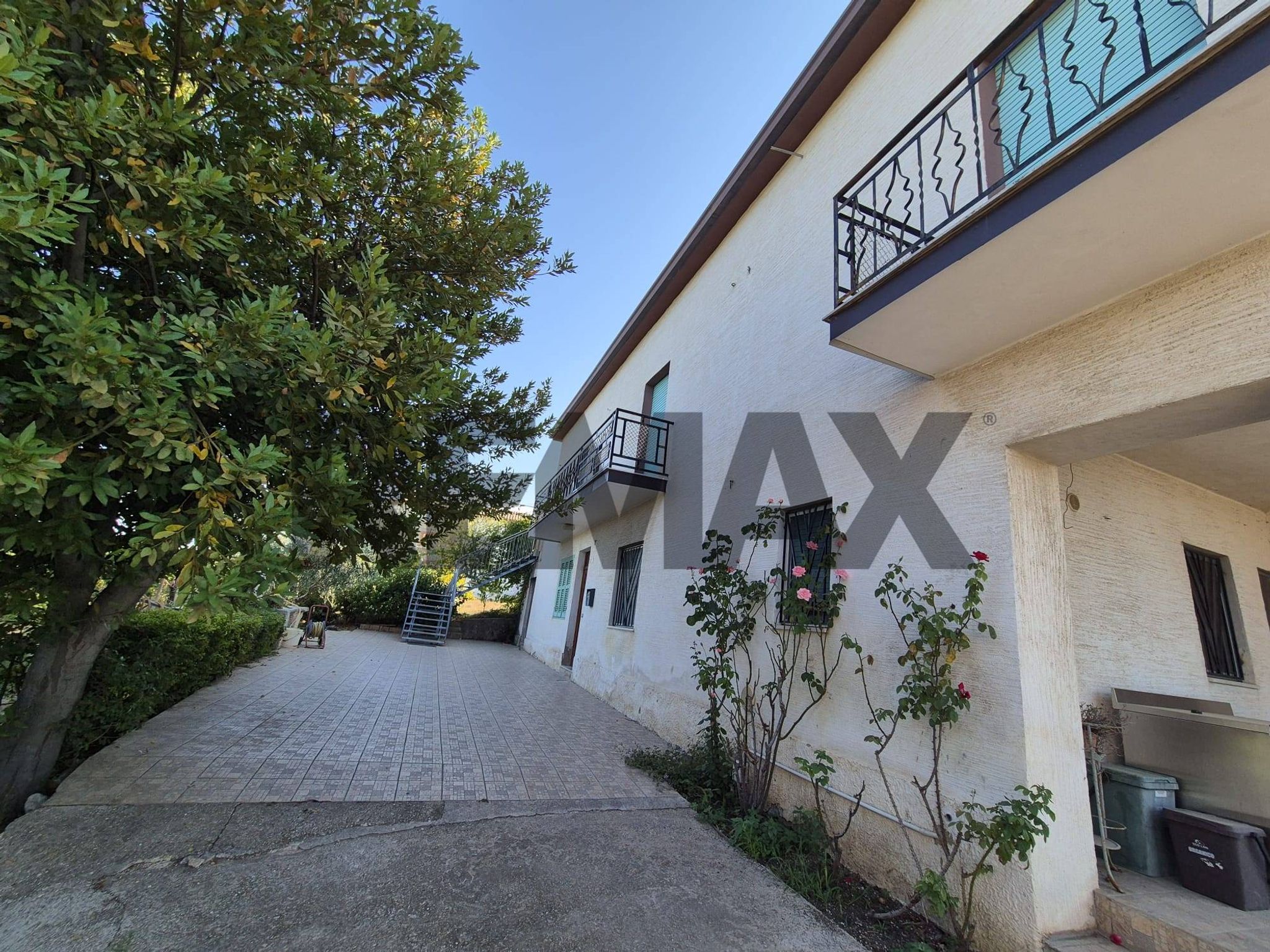 Property in Poggiofiorito