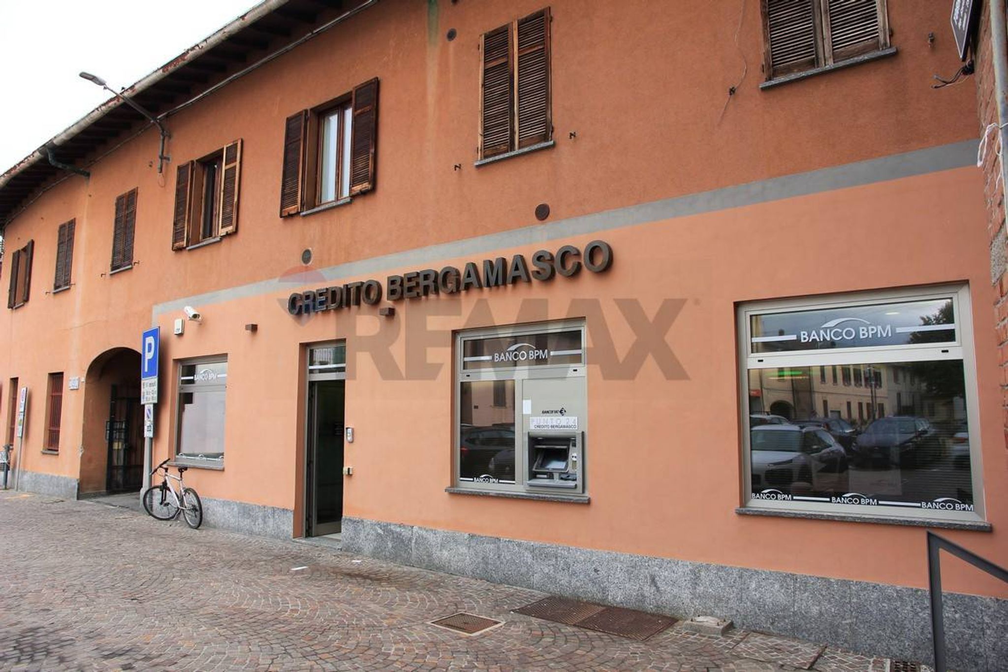 Edificio all'aperto