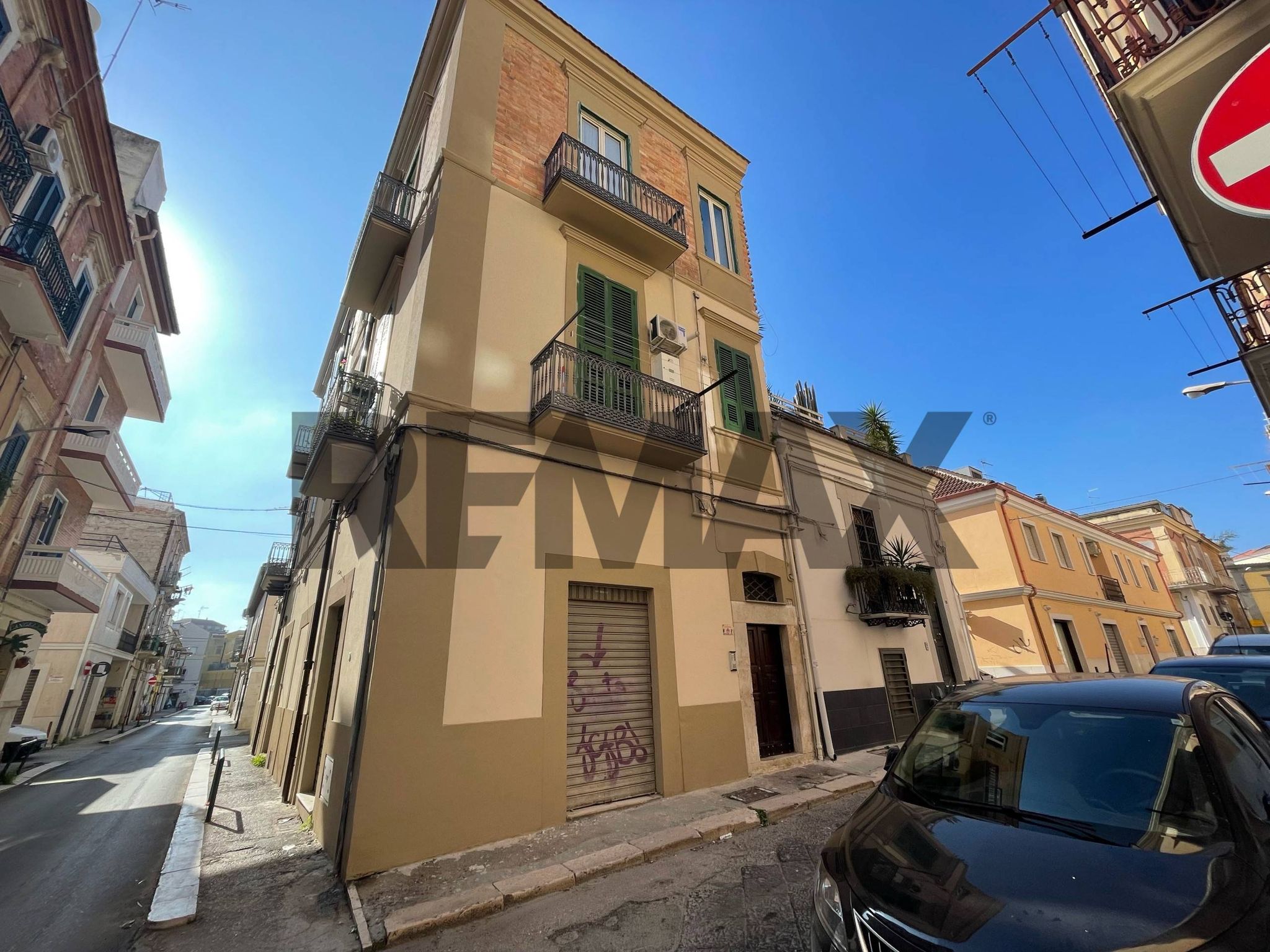 Edificio all'aperto