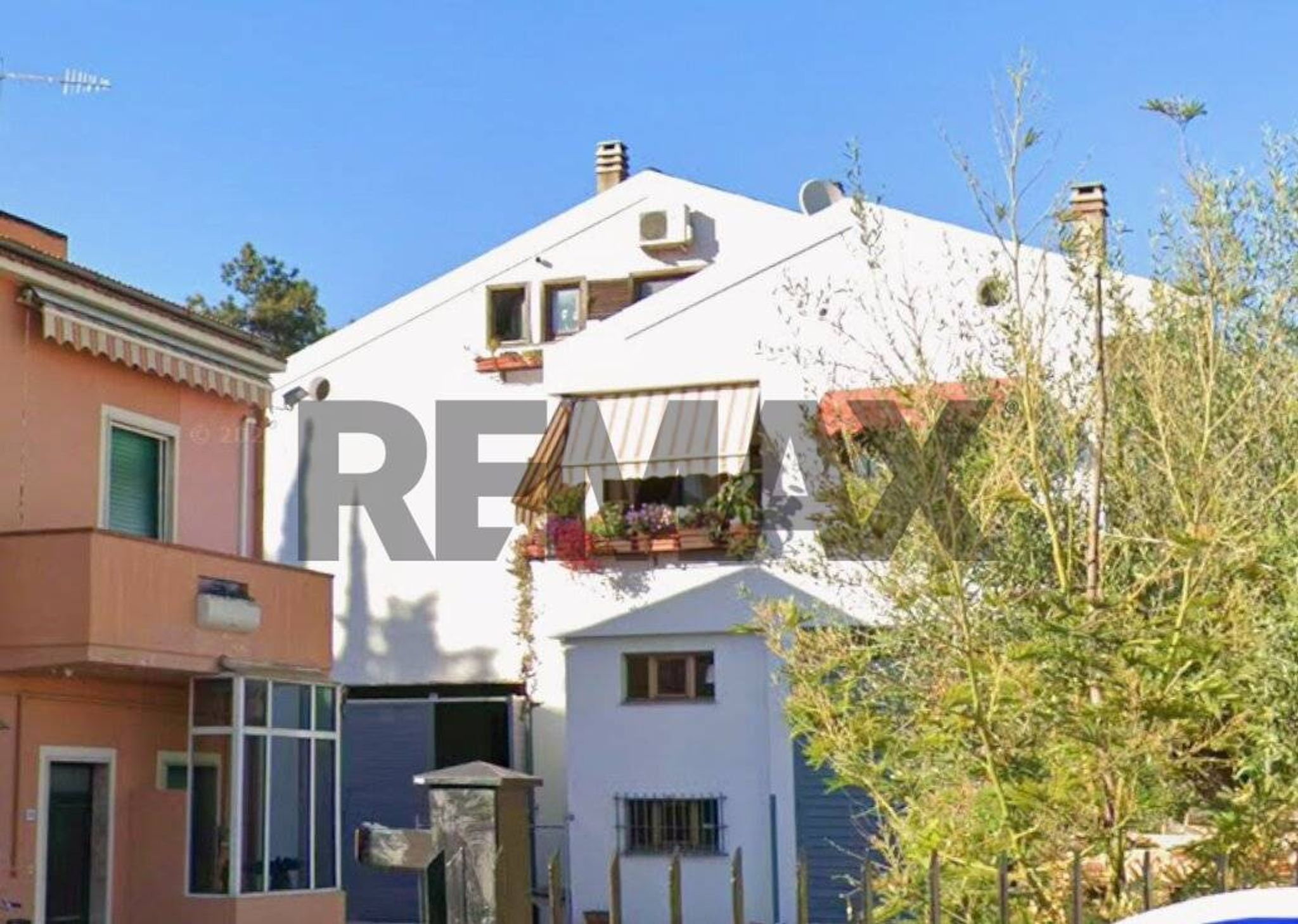 Casa all'aperto