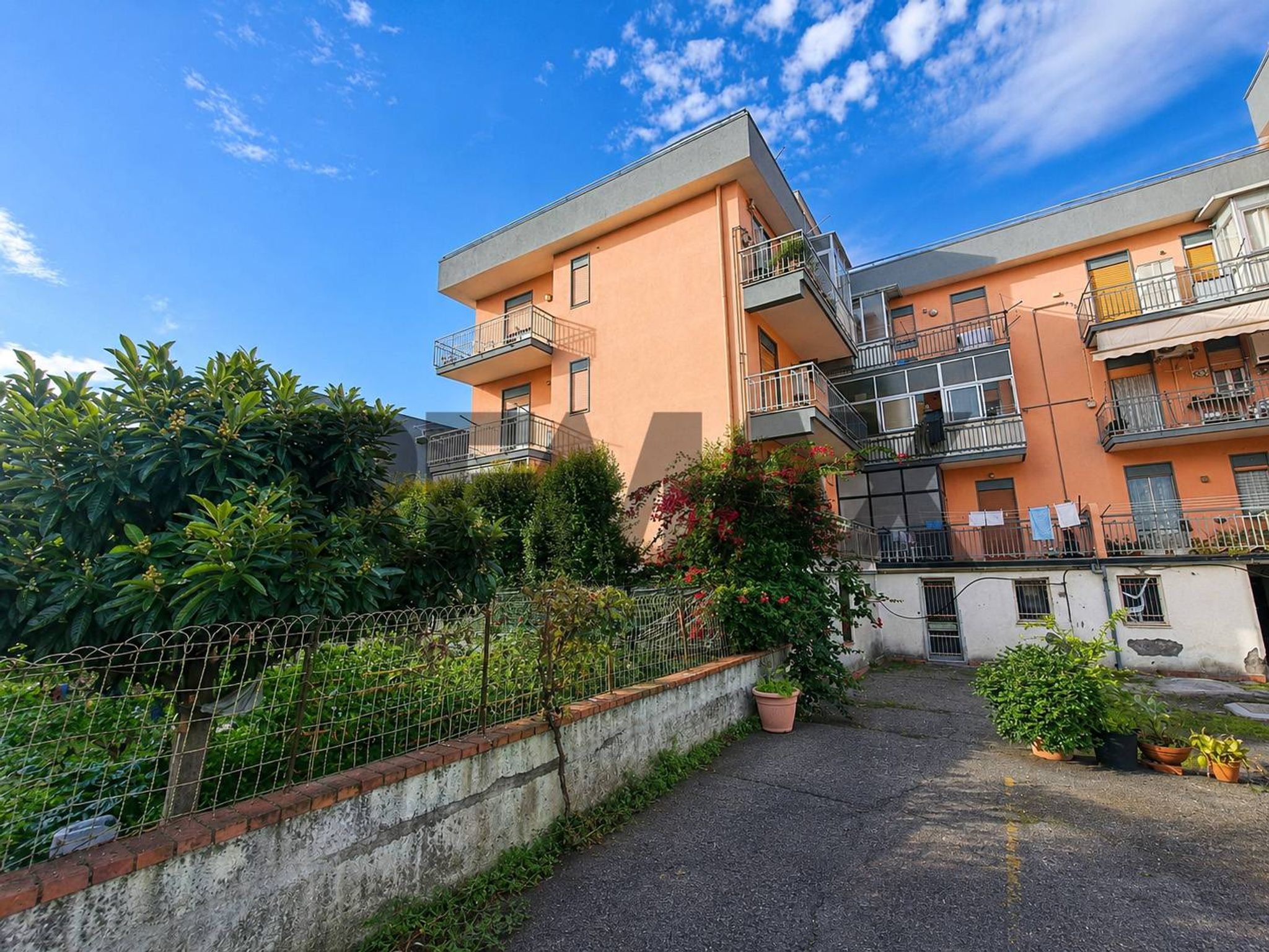 Edificio all'aperto