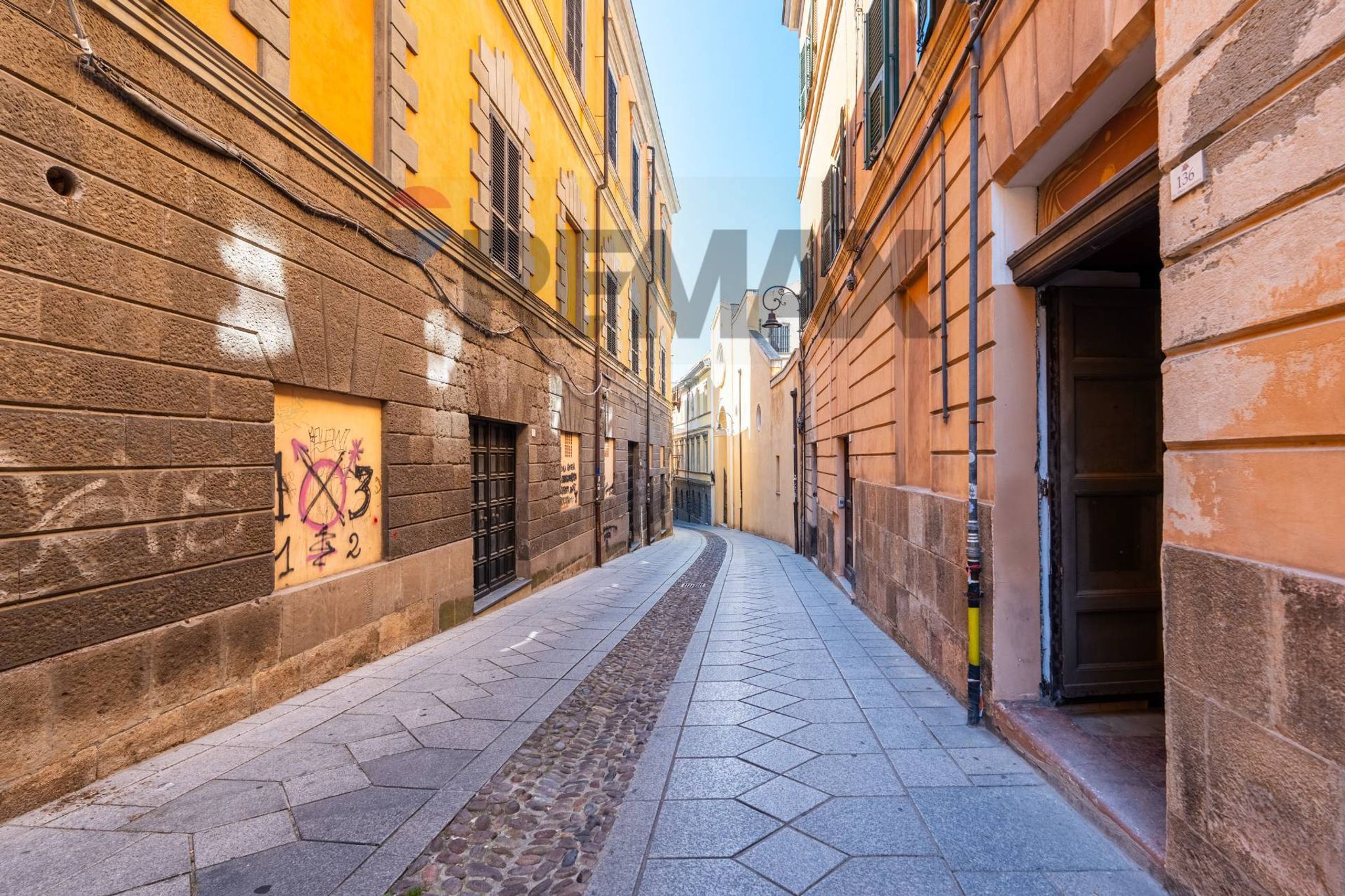 Edificio all'aperto
