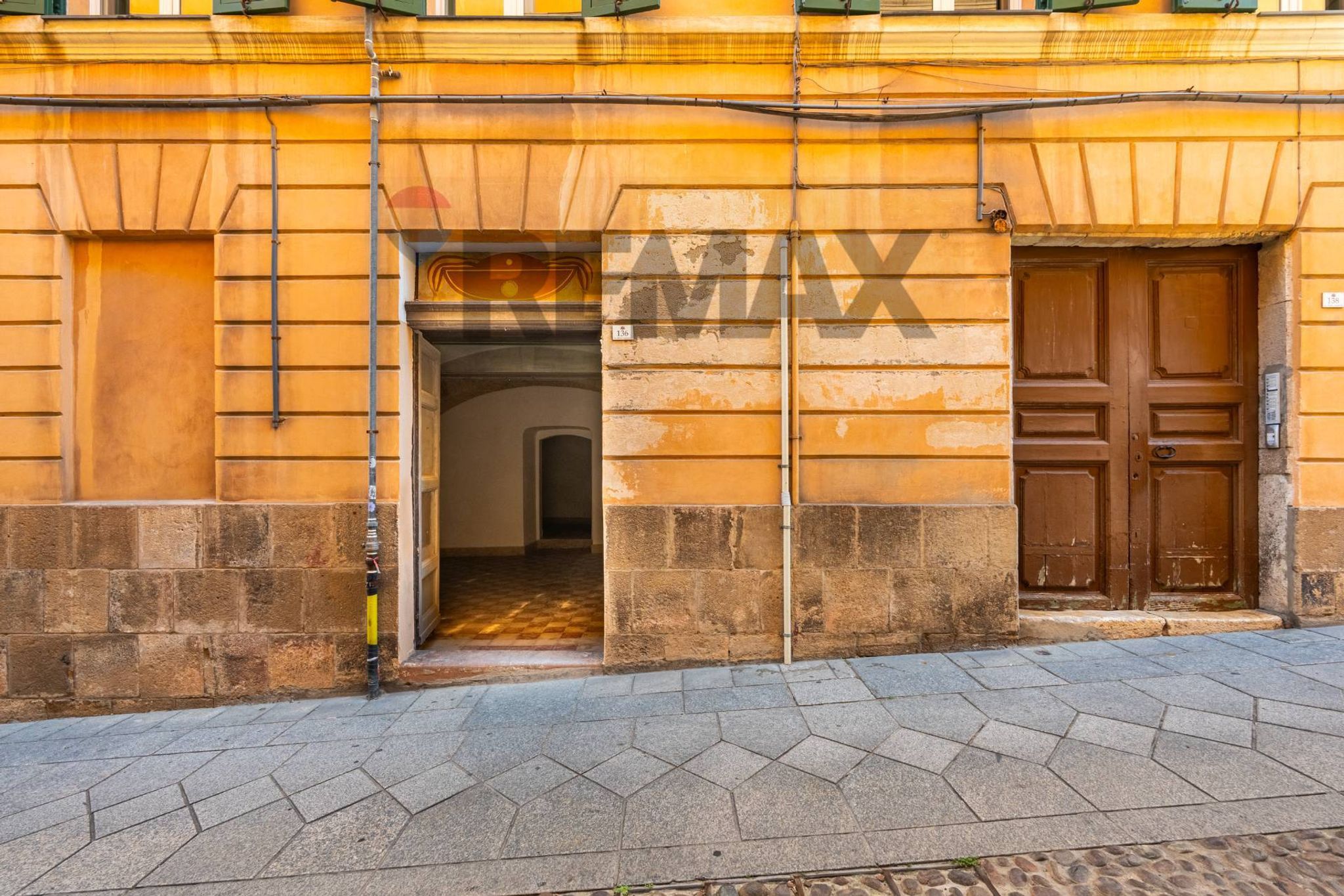Edificio all'aperto