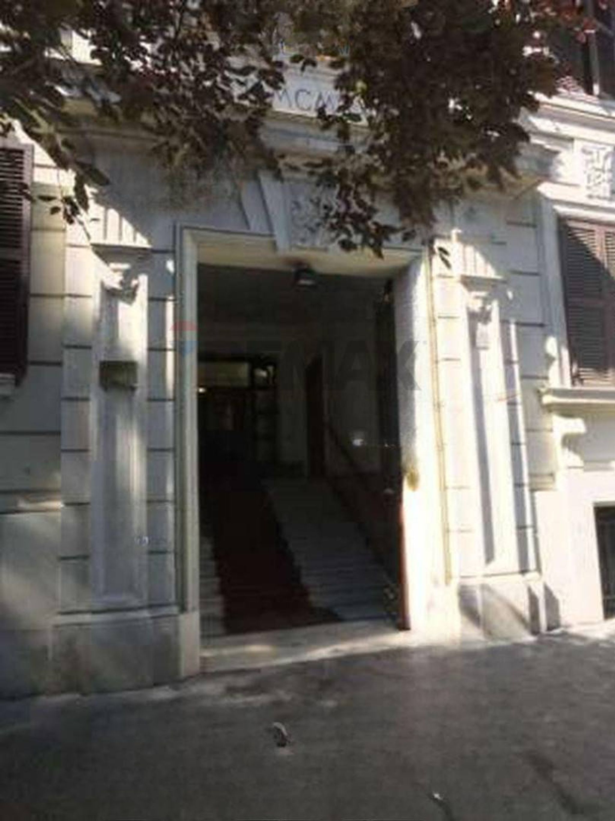 Edificio all'aperto