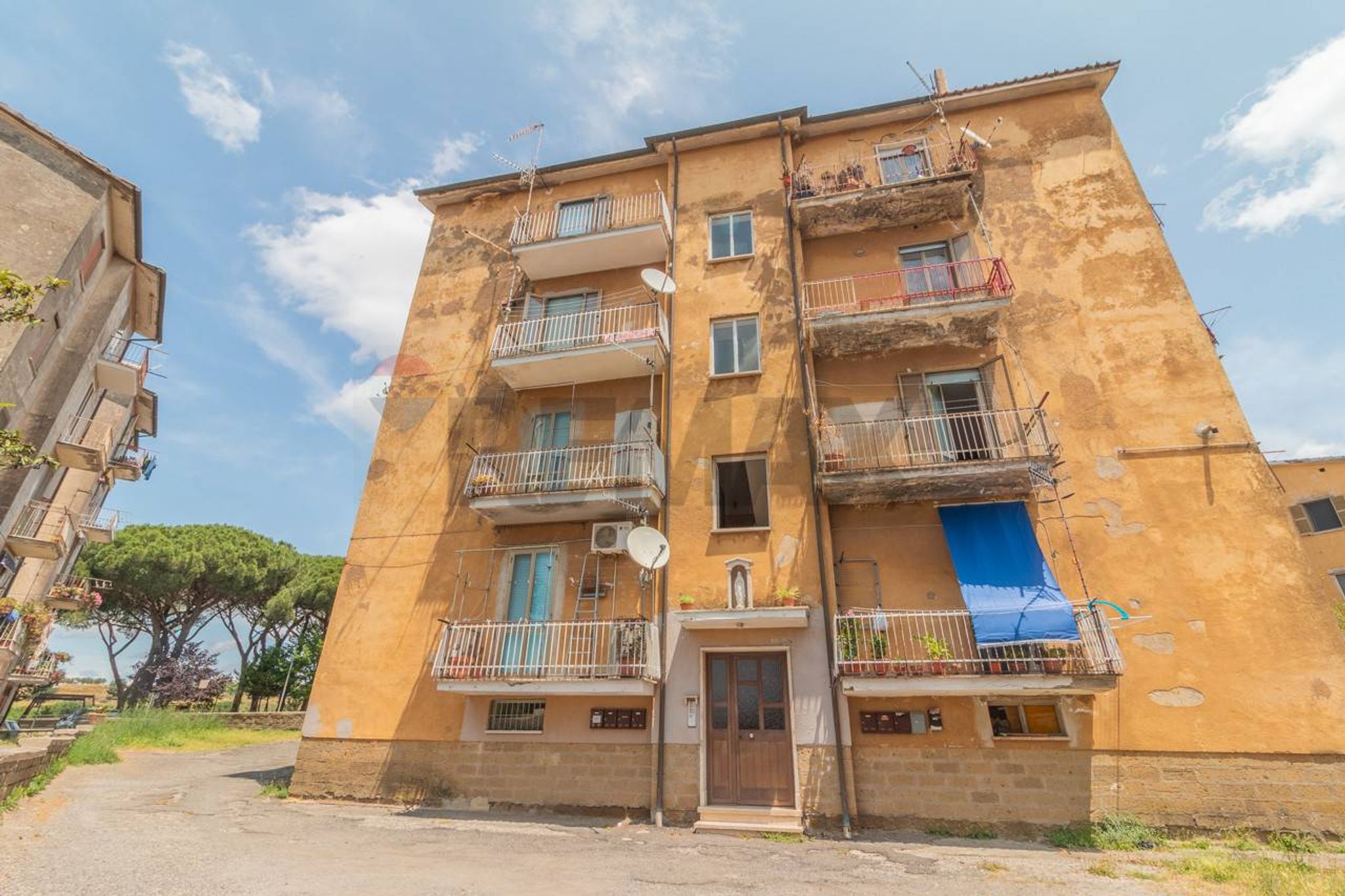 Edificio all'aperto