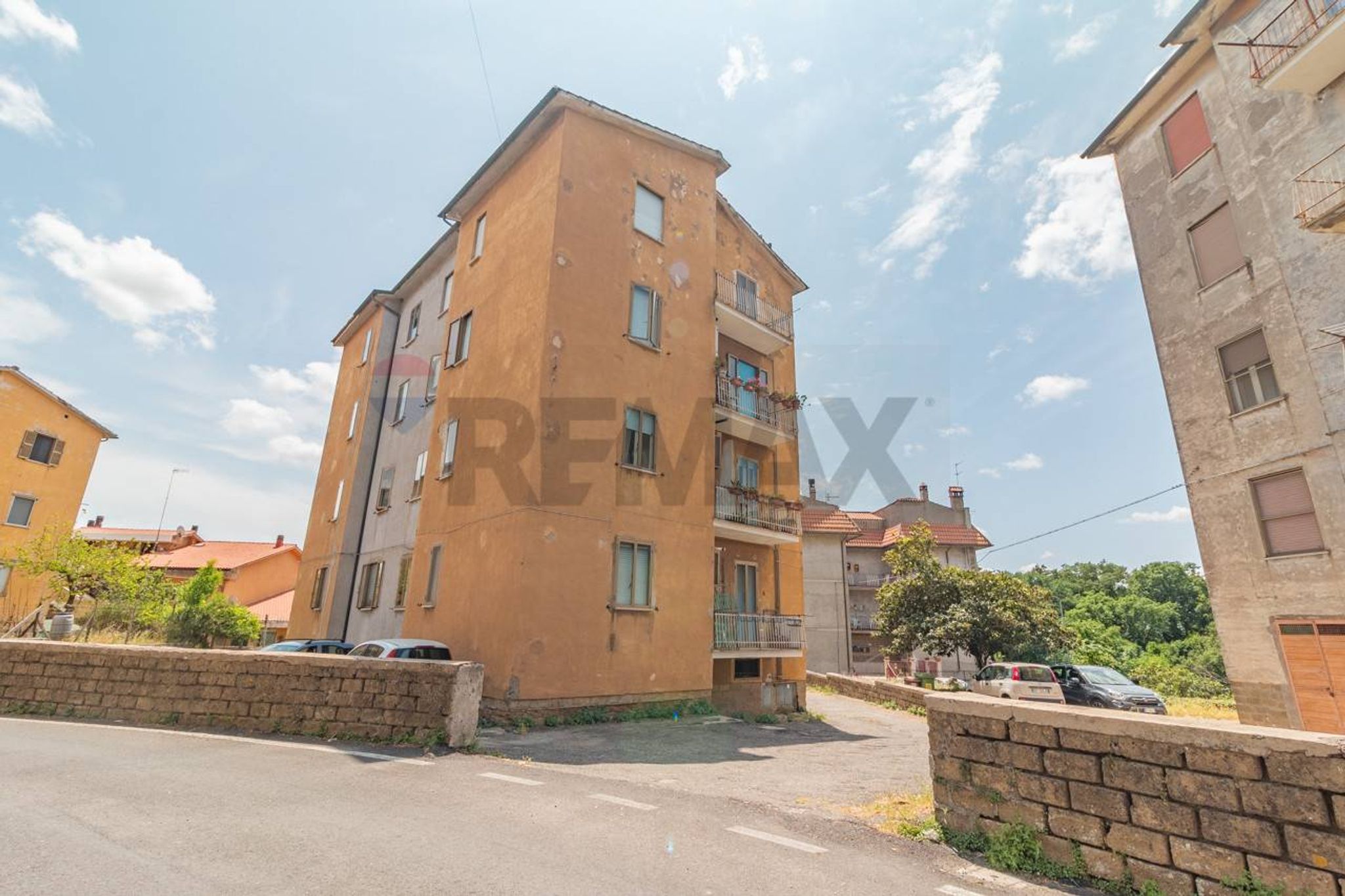 Edificio all'aperto
