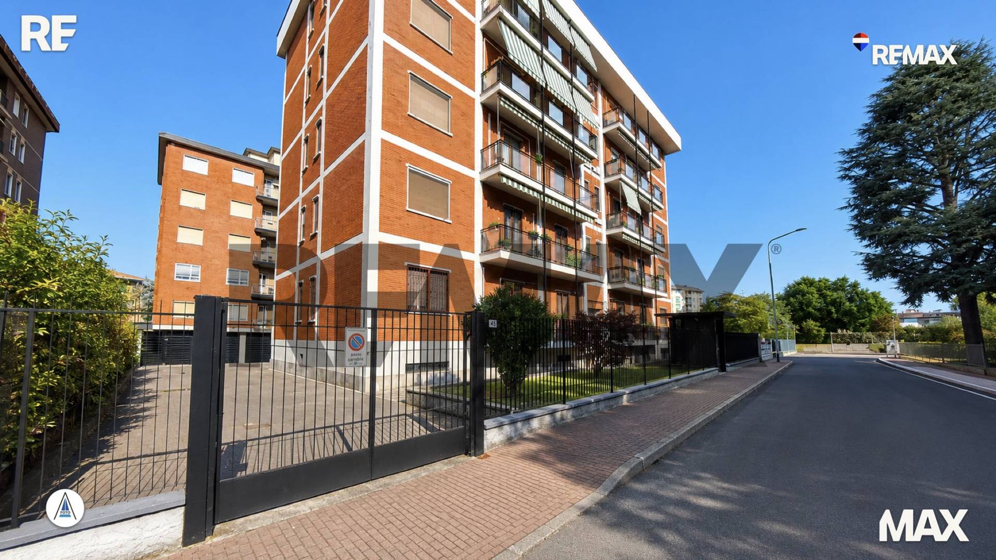 Edificio all'aperto