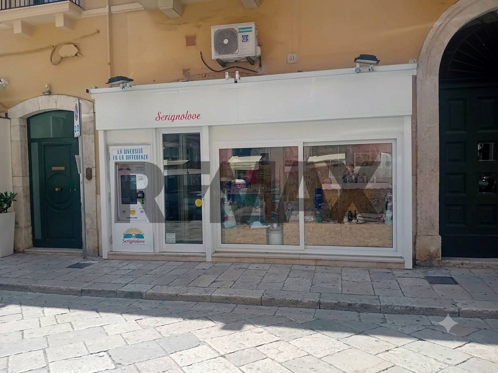 Edificio all'aperto